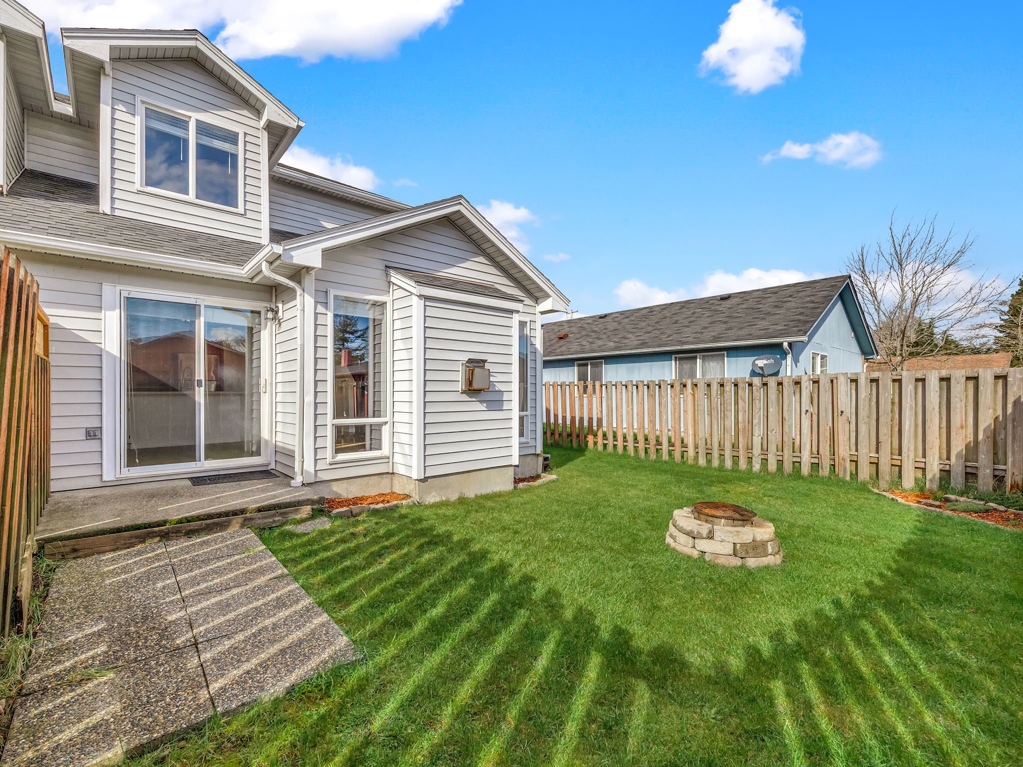 31-web-or-mls-1536 S Main-190.jpg