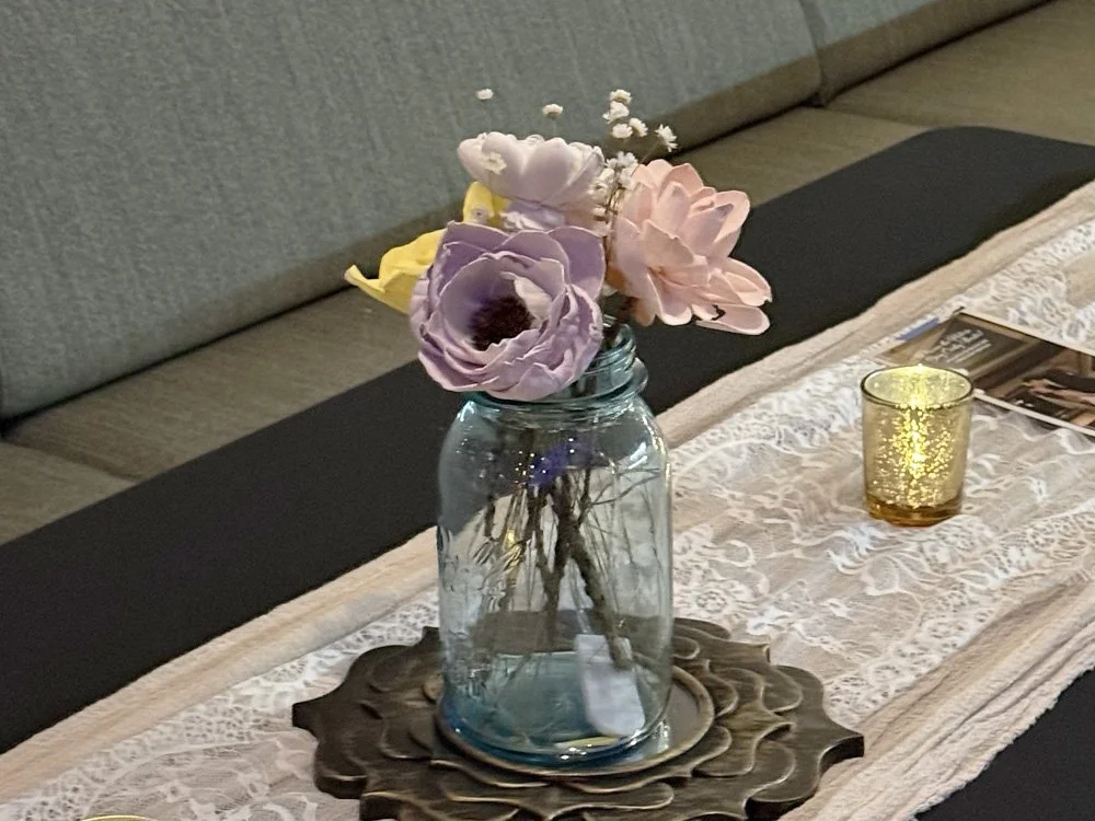 Flowers in Ovations Lounge