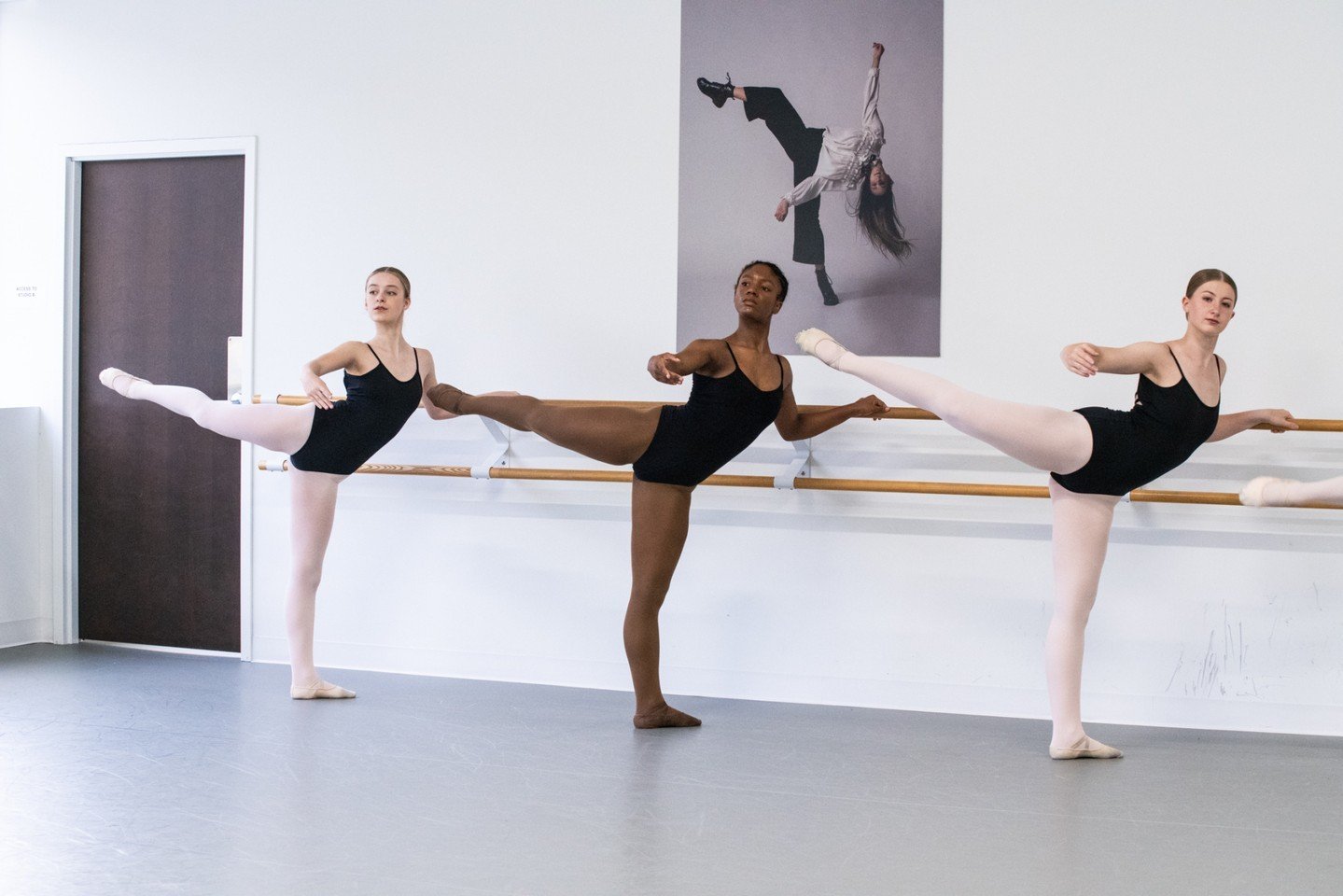 Registration is open for summer classes! 

Session 1 runs June 17-July 3
Session 2 runs July 22-August 7

Get moving in a wide variety of classes available for ages 3 &amp; up in ballet, tap, jazz, contemporary dance, and more!

Visit the link in our