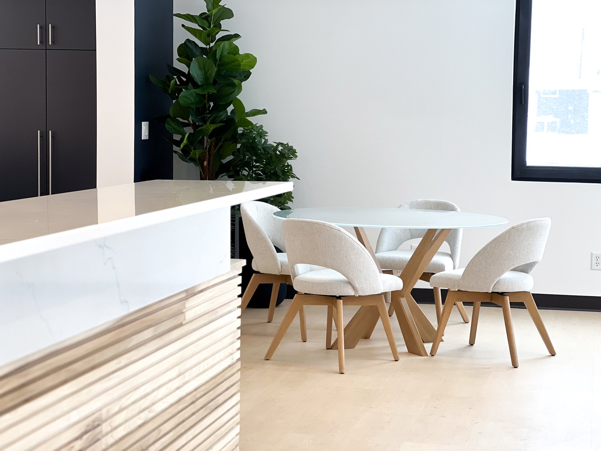 Resolute Wealth Office-05.jpg