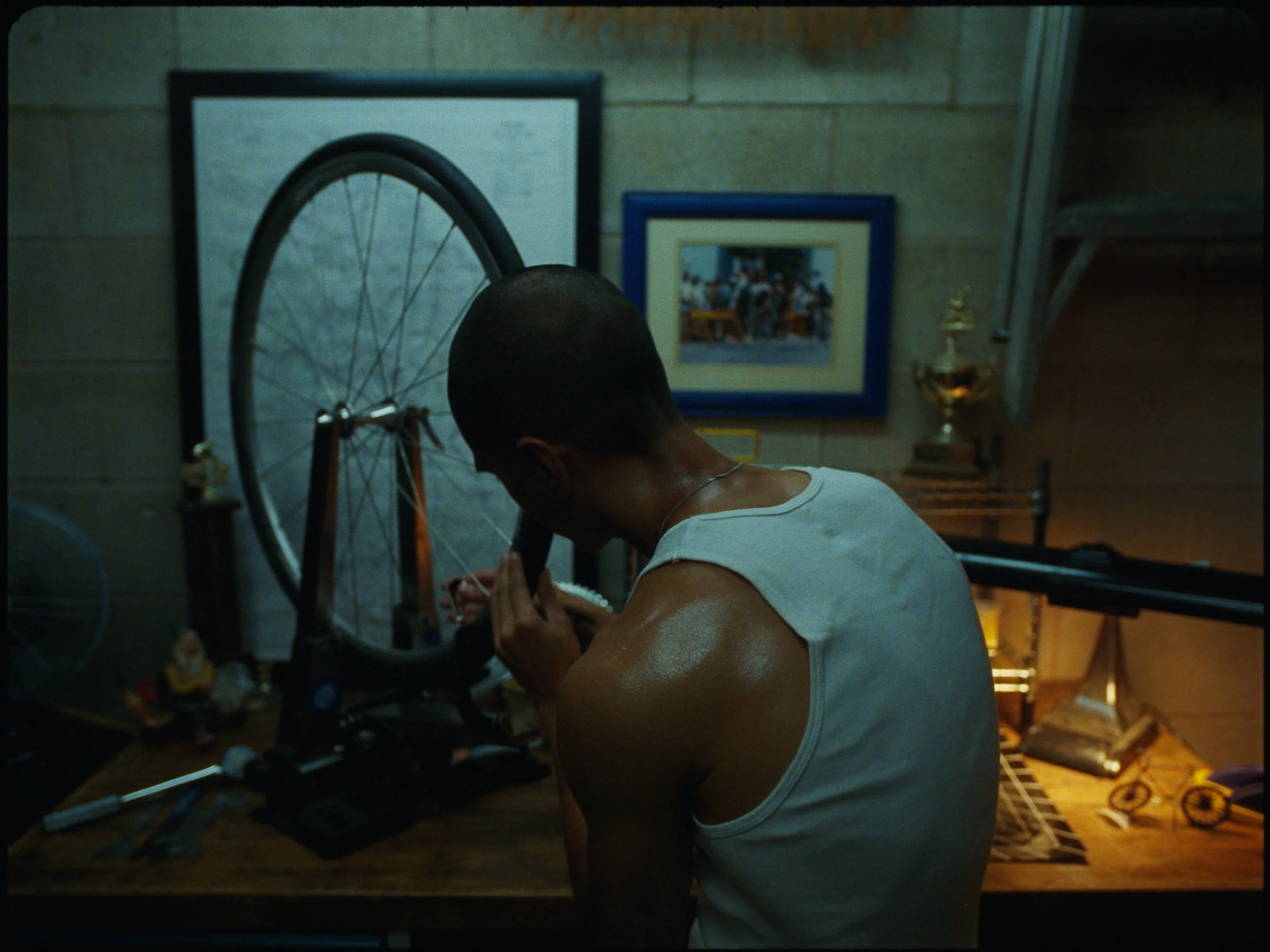 GOVI - CMT - STILL_1.30.1.jpg