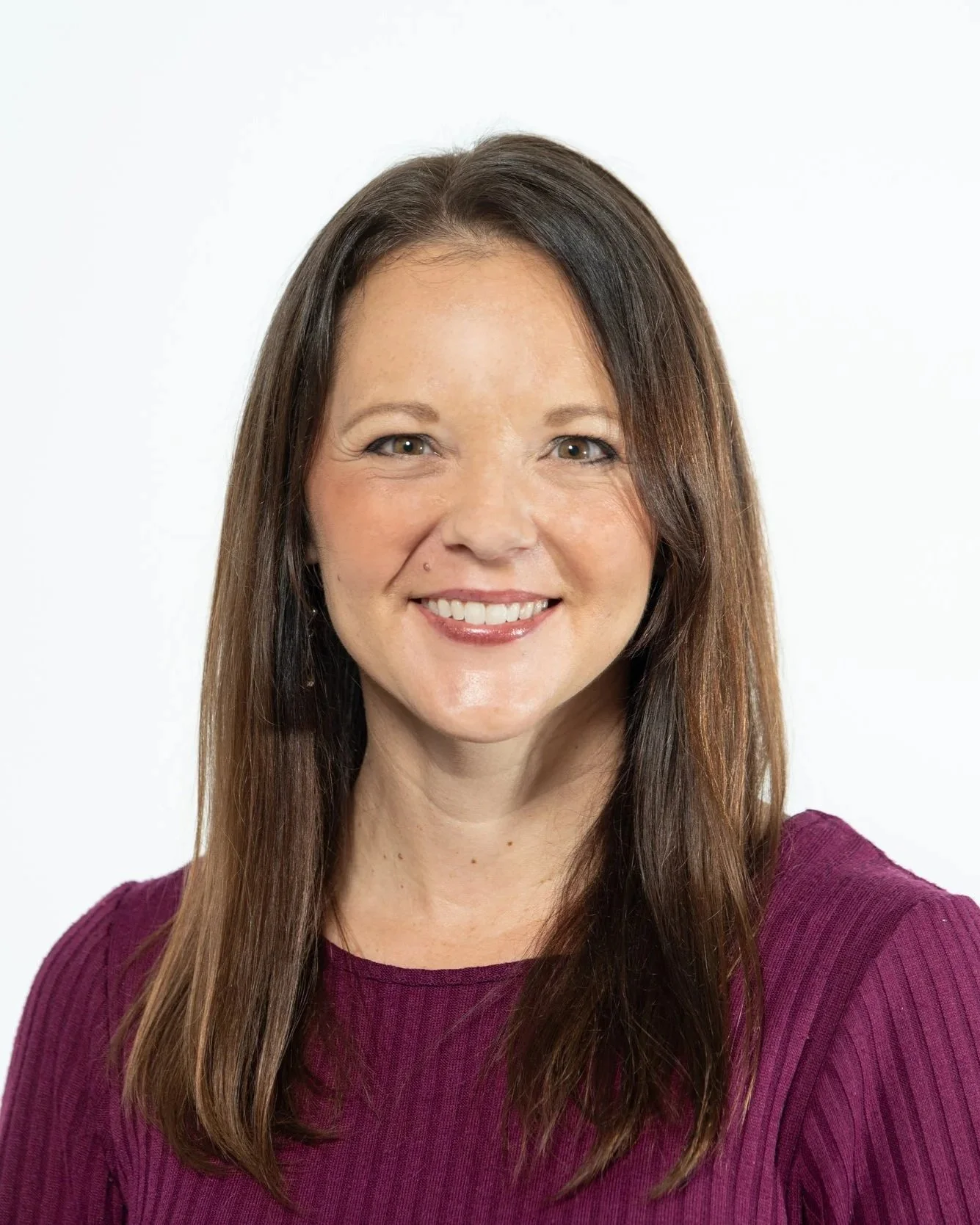 Myla Cavanuagh, a female, licensed mental health counselor serving Clermont and Central Florida.