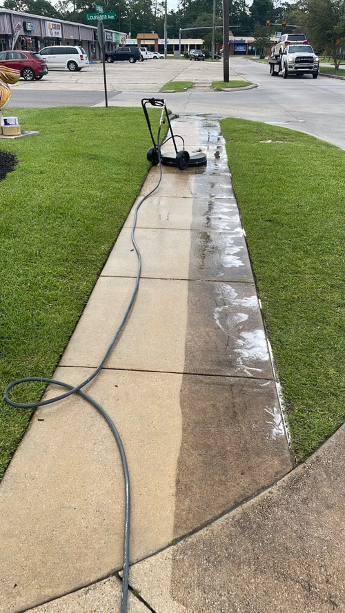 Pressure washing services commercial and residential Licensed and