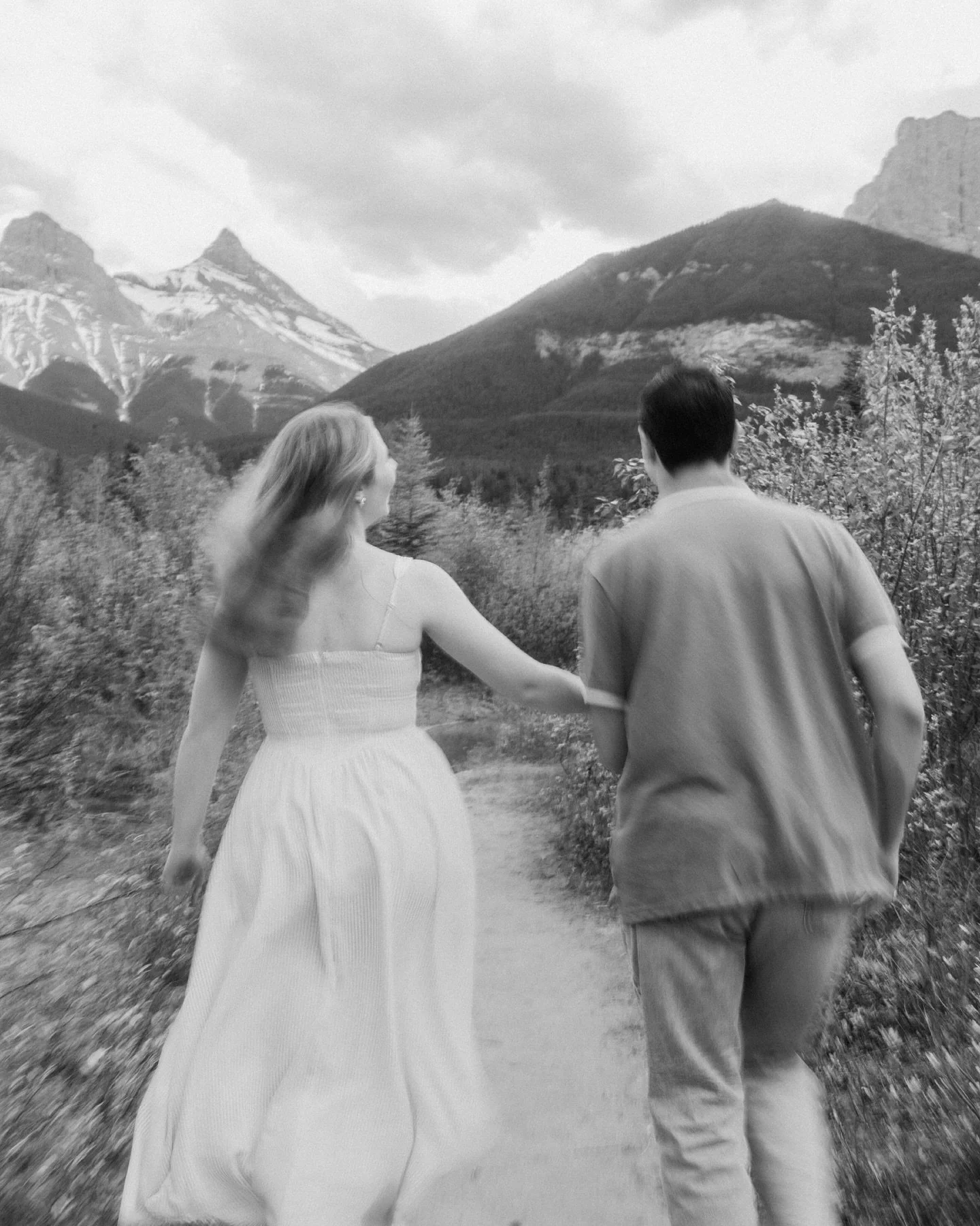 Maddie and Tyler, visiting from across the border, celebrating one year married and giving me their absolute trust walking barefoot through water, sand, dirt, and at one point, an ant&rsquo;s nest, to get these shots.