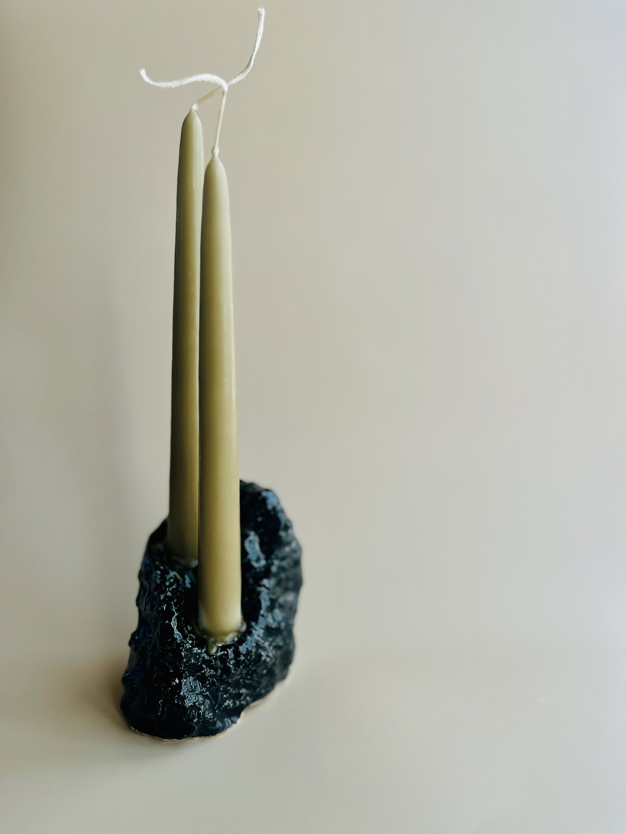 stoneware, glaze, 4x2x3 in