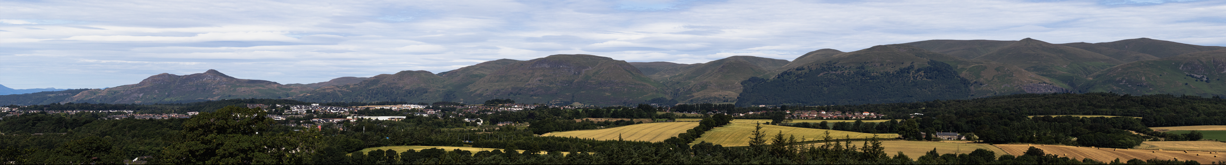 'Panoramic Ochils' by Gregor Boyd