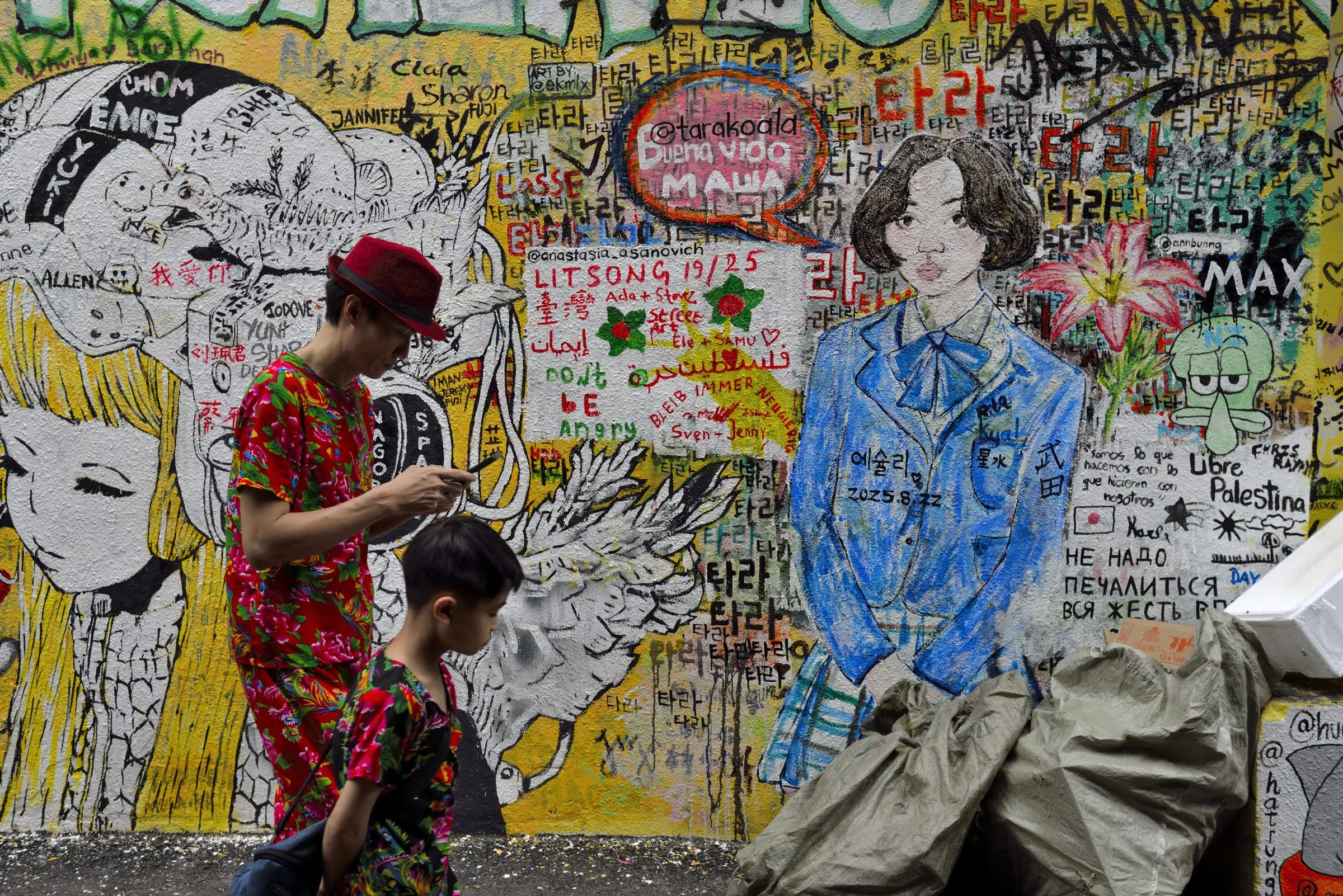 “Tourist” - Tan Chee Hon