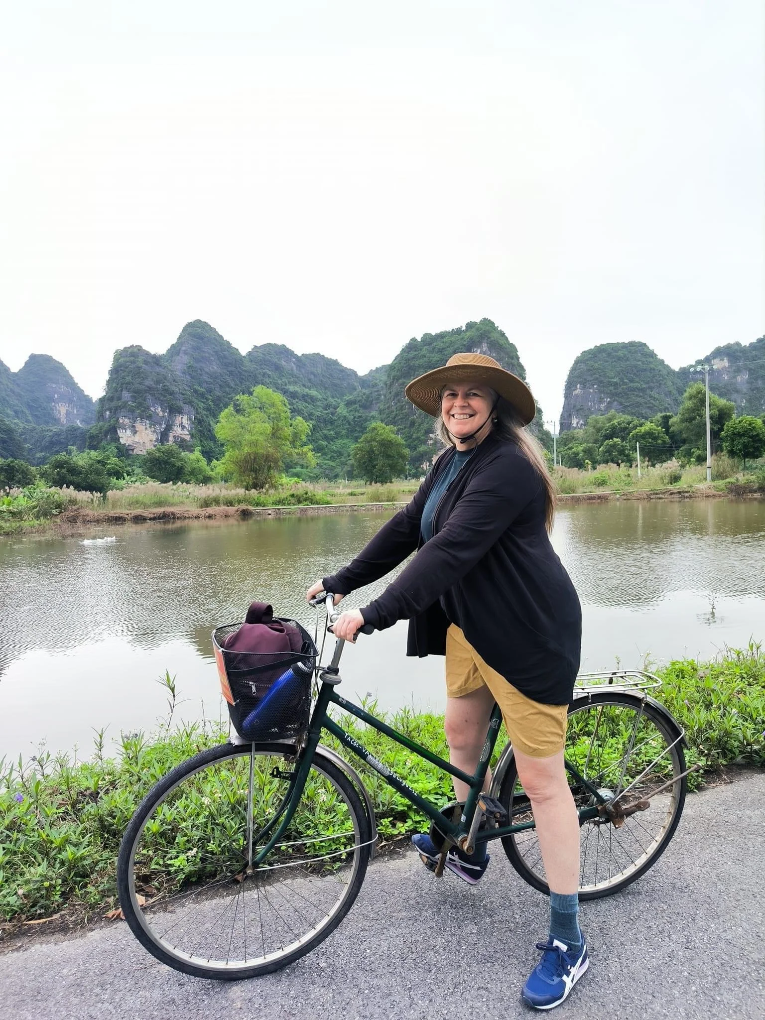 Ninh Binh Vietnam 2.JPG
