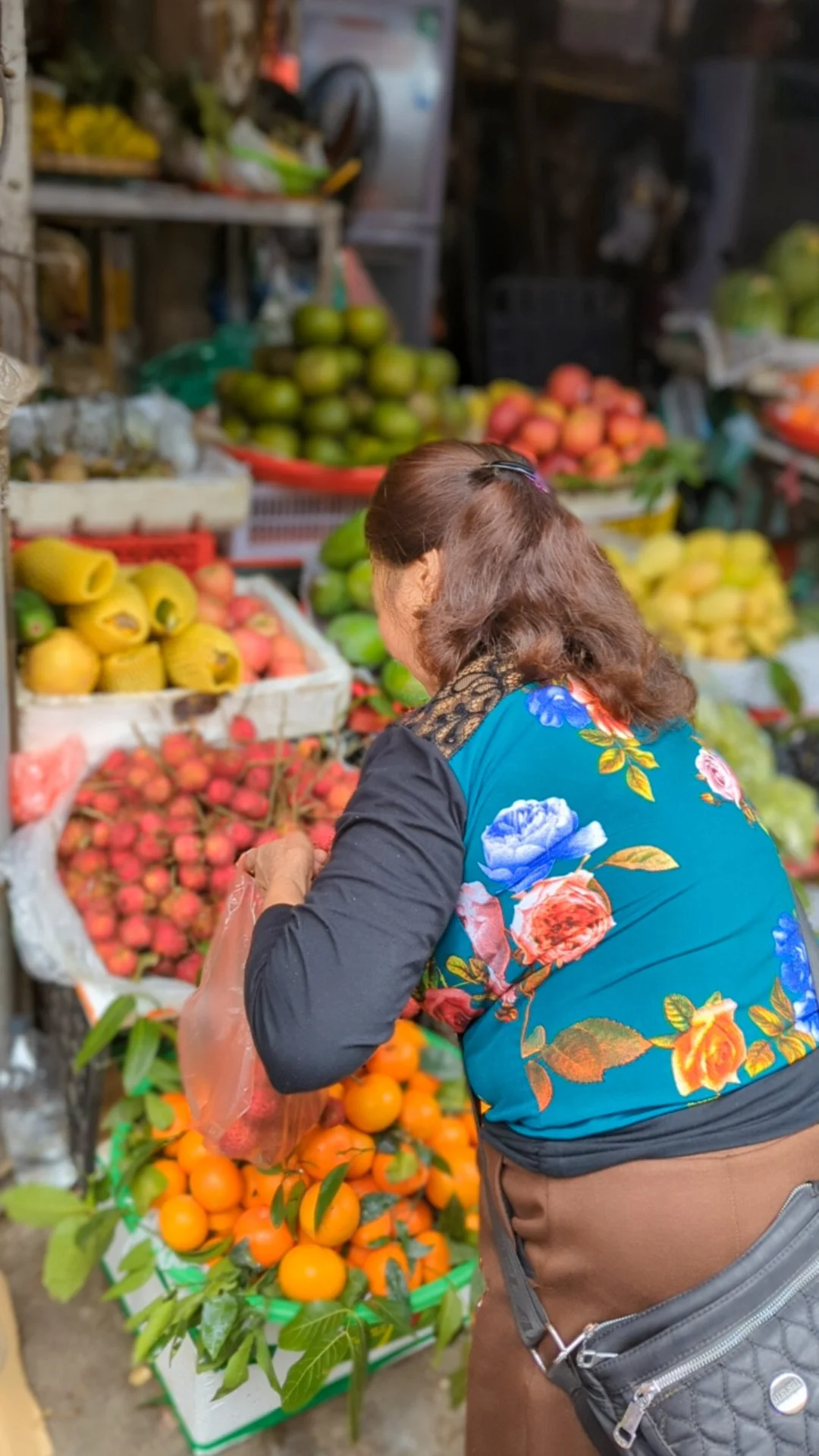 Hanoi Market.jpg