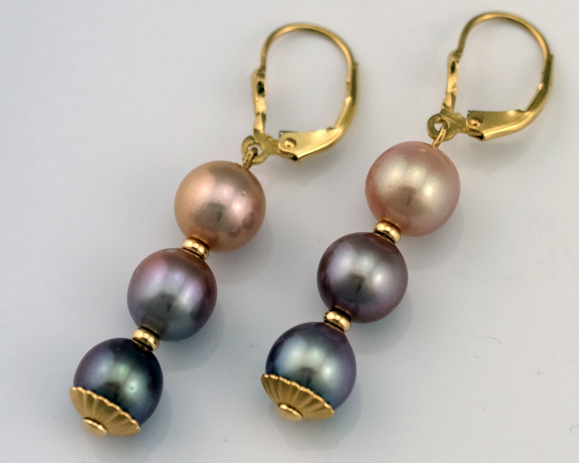 Edison_Pearl_Dangles_3.jpg