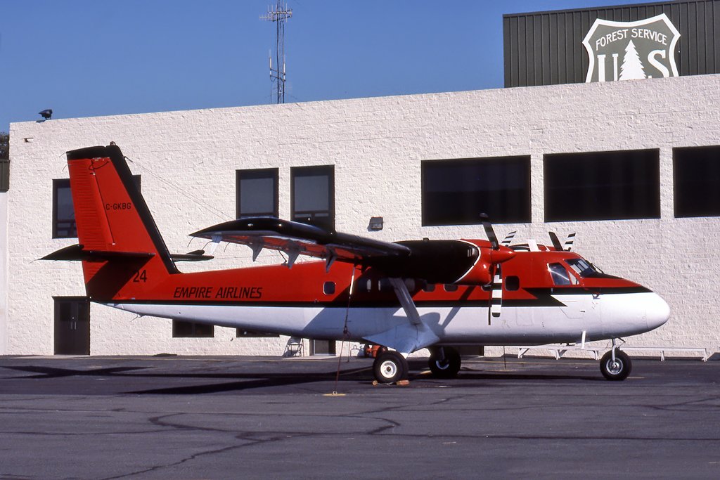 C-GKBG   DHC-6-300   Empire Airlines
Redding, CA   05-Aug-1980   Fred J. Barnes Photo ©