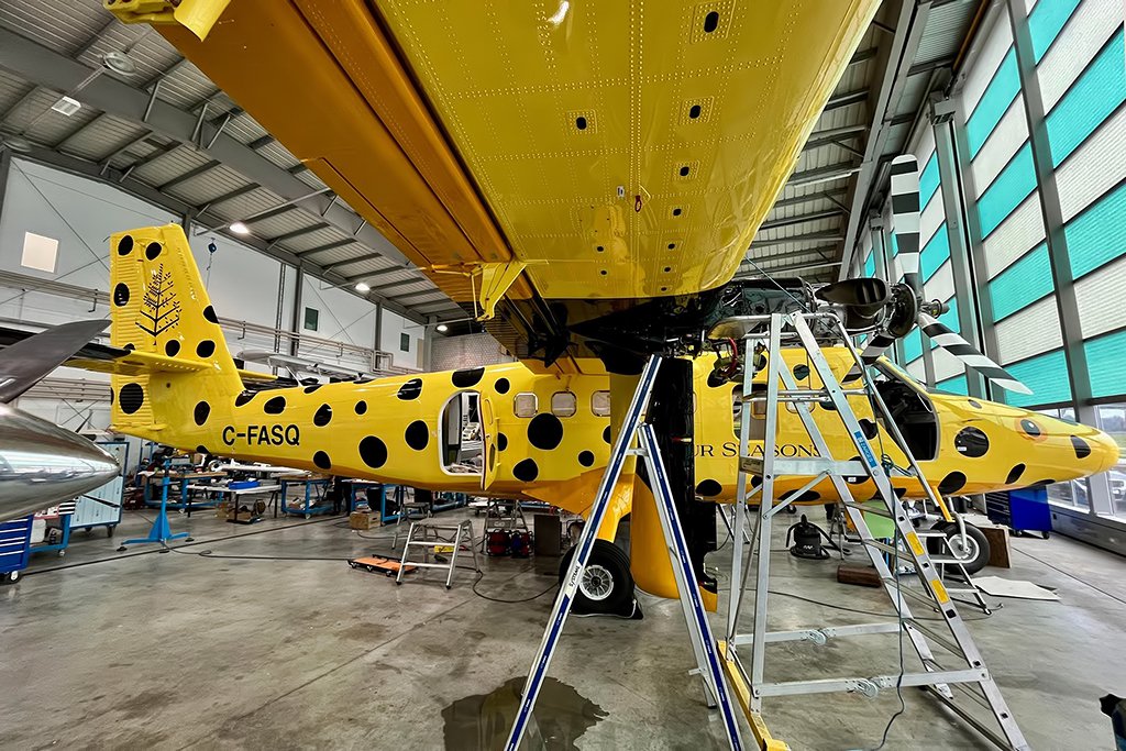 C-FASQ   DHC-6-300   Planes & Parts Ltd.
Altenrhein/Saint Gallen  Dec-2022  Worldwide Ferry Photo ©