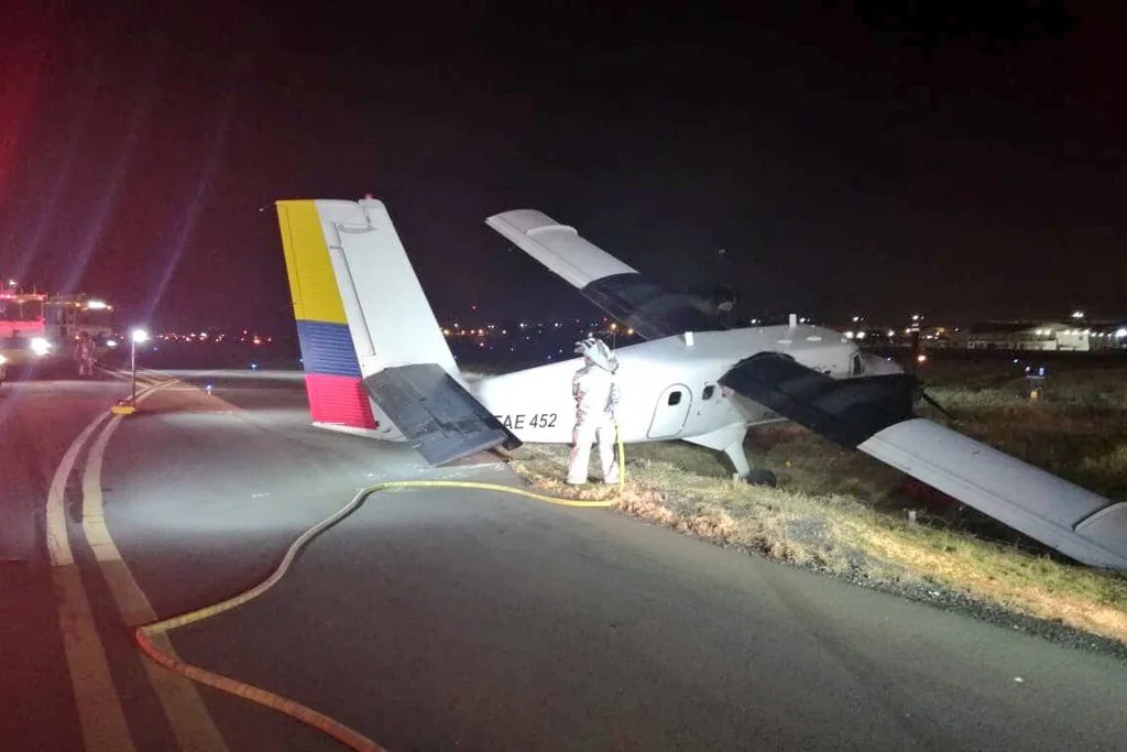 452   DHC-6-300  Fuerza Aerea Ecuatoriana
Guayaquil  12-Jun-2018  Photographer Unknown