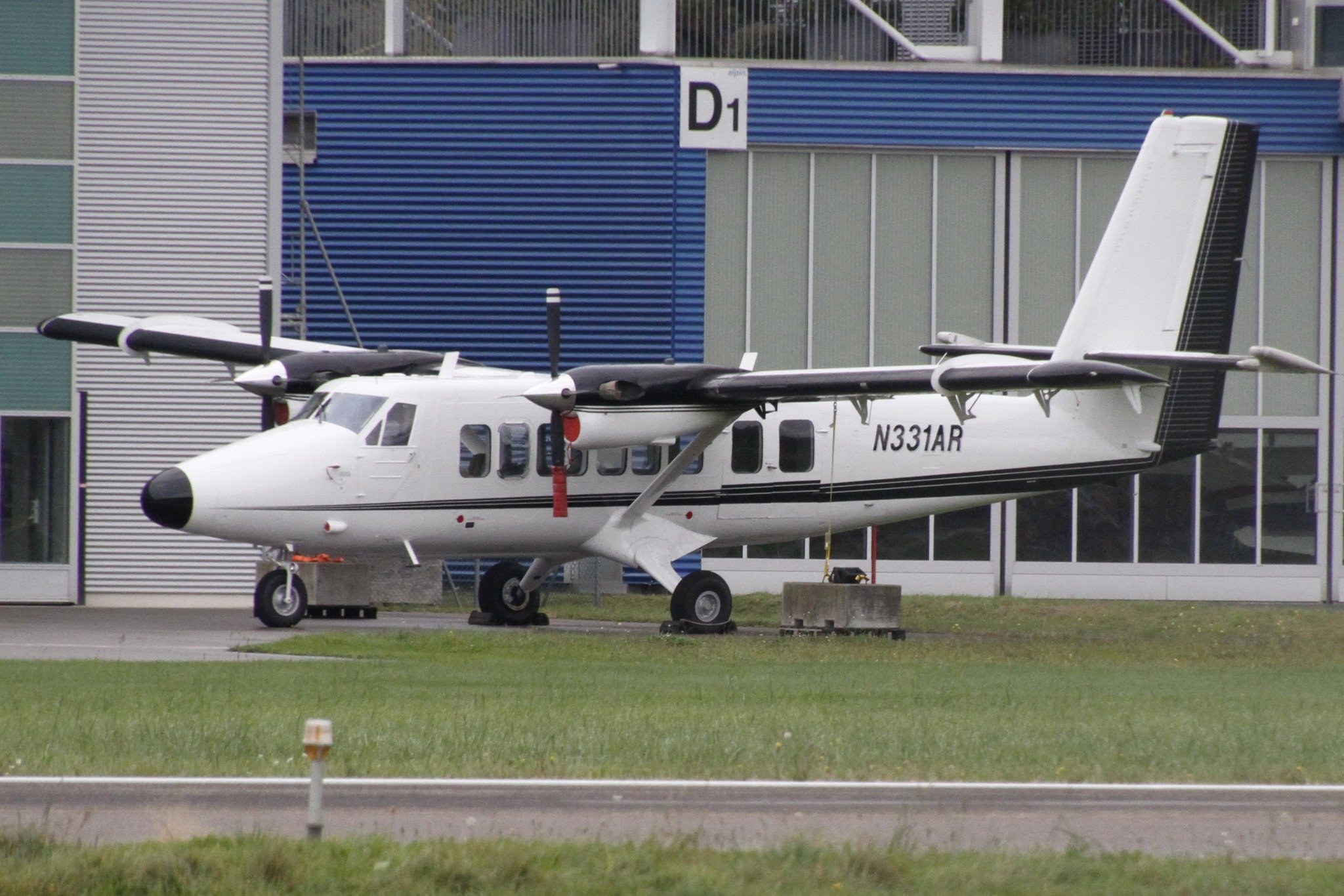 N331AR   DHC-6-300   Twin Otter International
Altenrhein/Saint Gallen  04-Nov-2023  Roland Büsser Photo ©