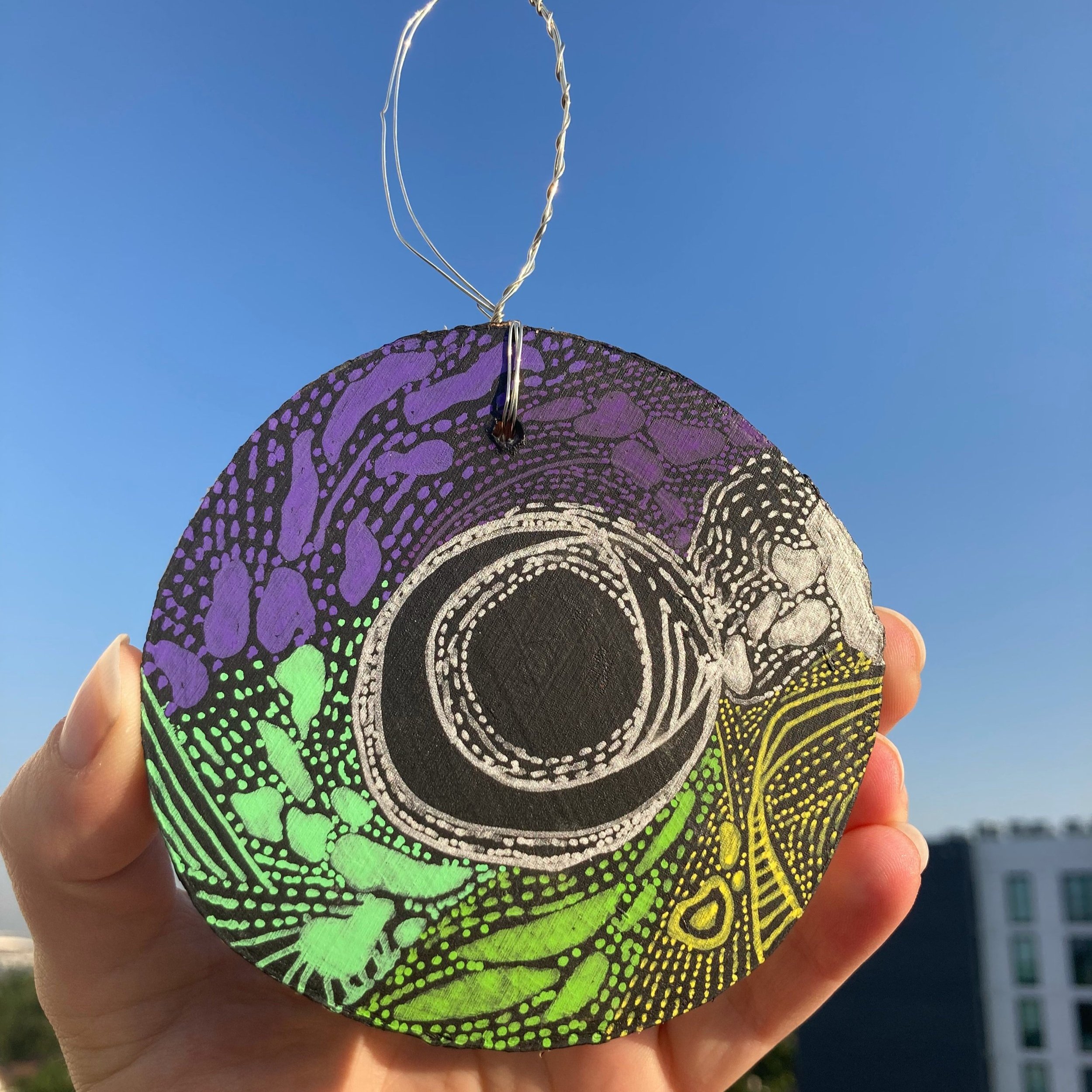 Abstract+Moon+trinket.jpg