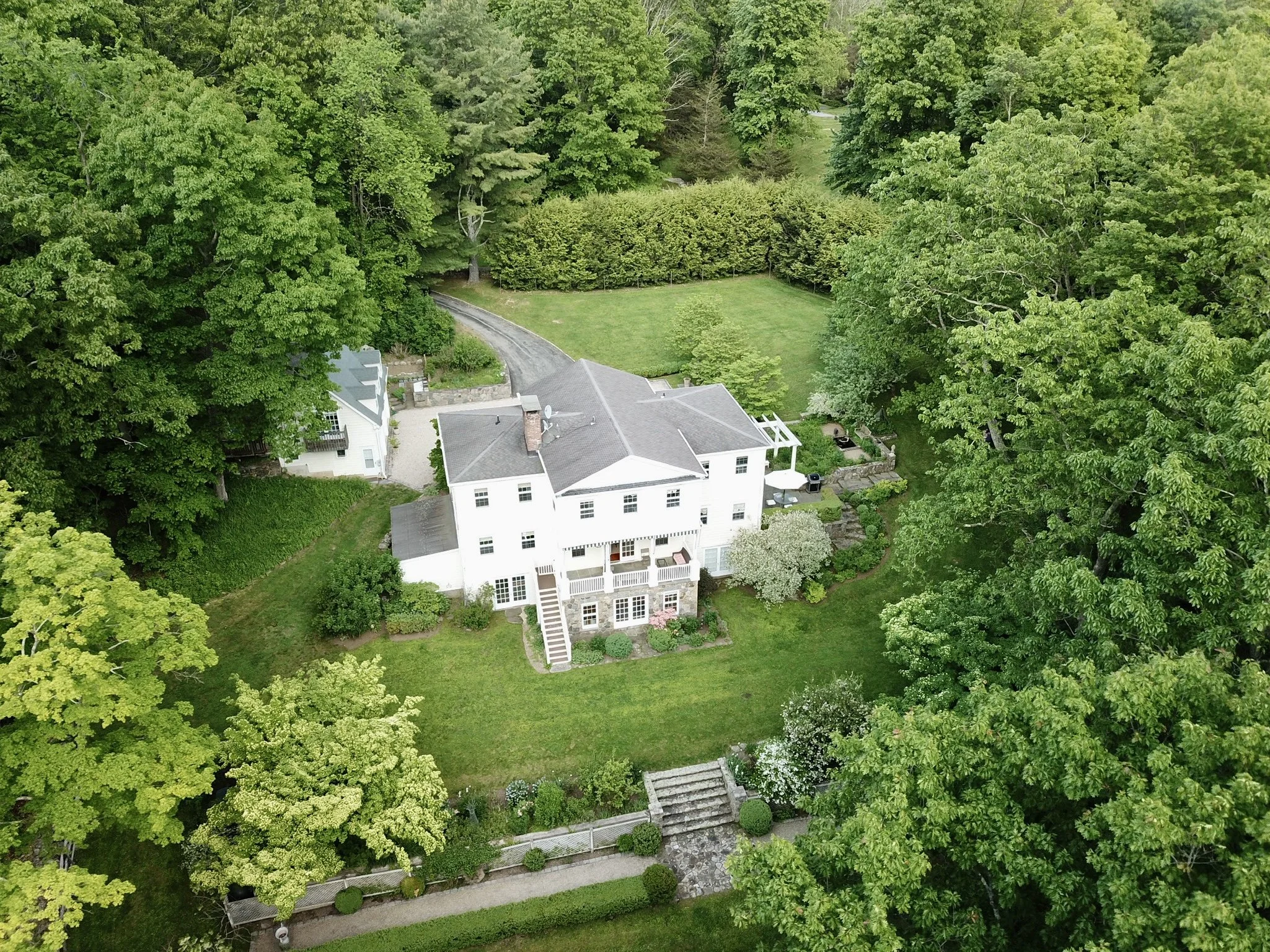 D816F24AC8AC4A8AE15FC5E986481307.jpg