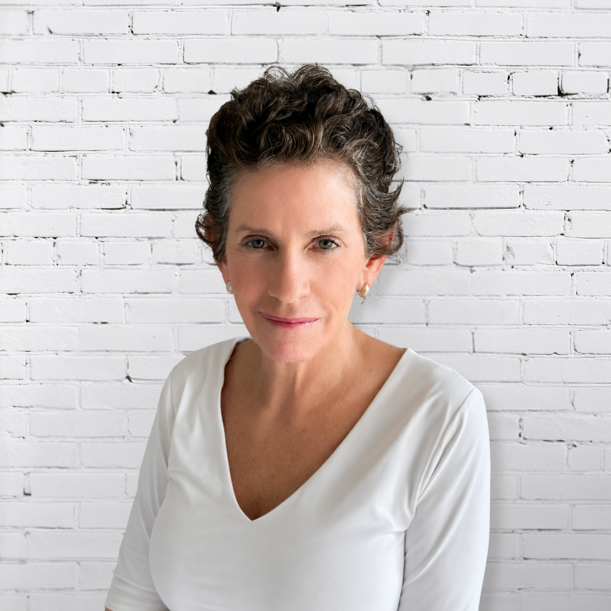 Roberta Bruni, LCSW, MCAP, trauma and addiction therapist at It Begins Within Healing Center in St. Petersburg, Florida