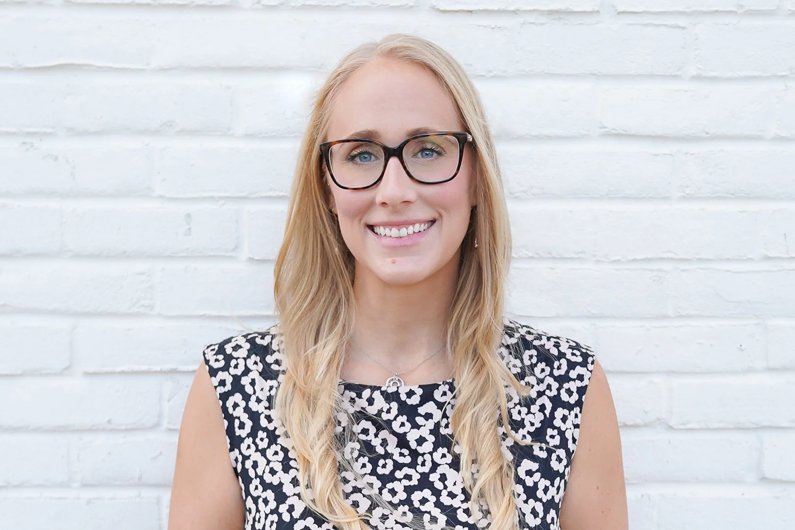 Melissa Zentner, LMHC specializing in intimacy therapy during couples therapy retreats in Florida.