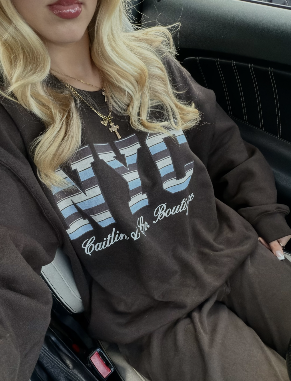 SUNDAY STRIPED NYC CREWNECK