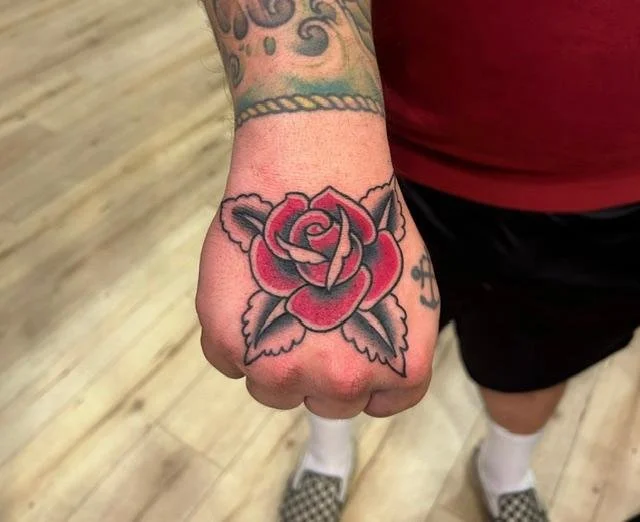 red rose.jpg