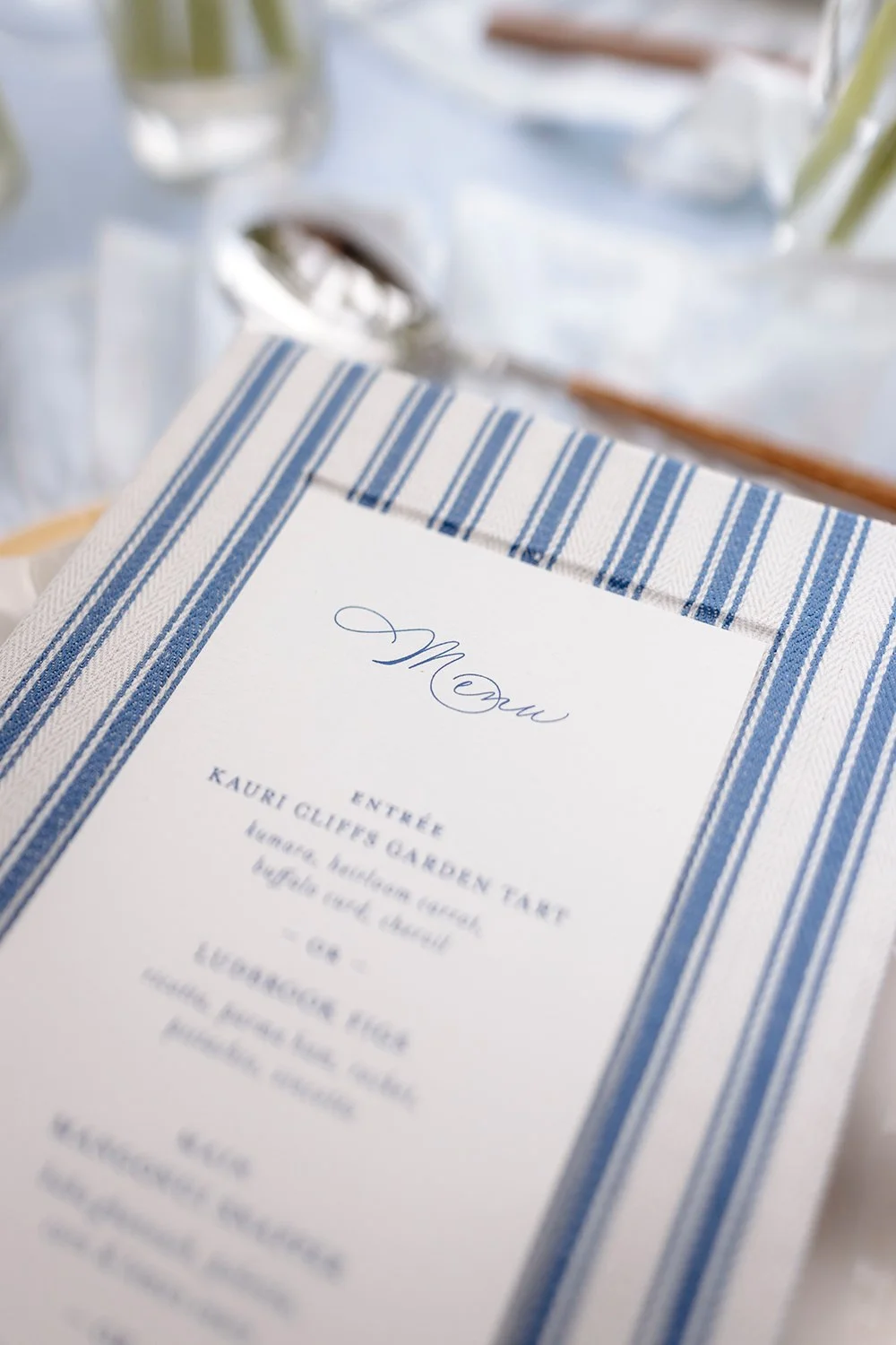Custom linen bound menu details 💙
~
Planning &amp; production @alexandrakatecreative 
Venue @rosewoodkauricliffs
Photographer @hollow&amp;co
Florals @Floralcentric 
Stationery @inkertinker.nz 
Crockery/ glassware @royallaboratoire 
Linen @tble__line