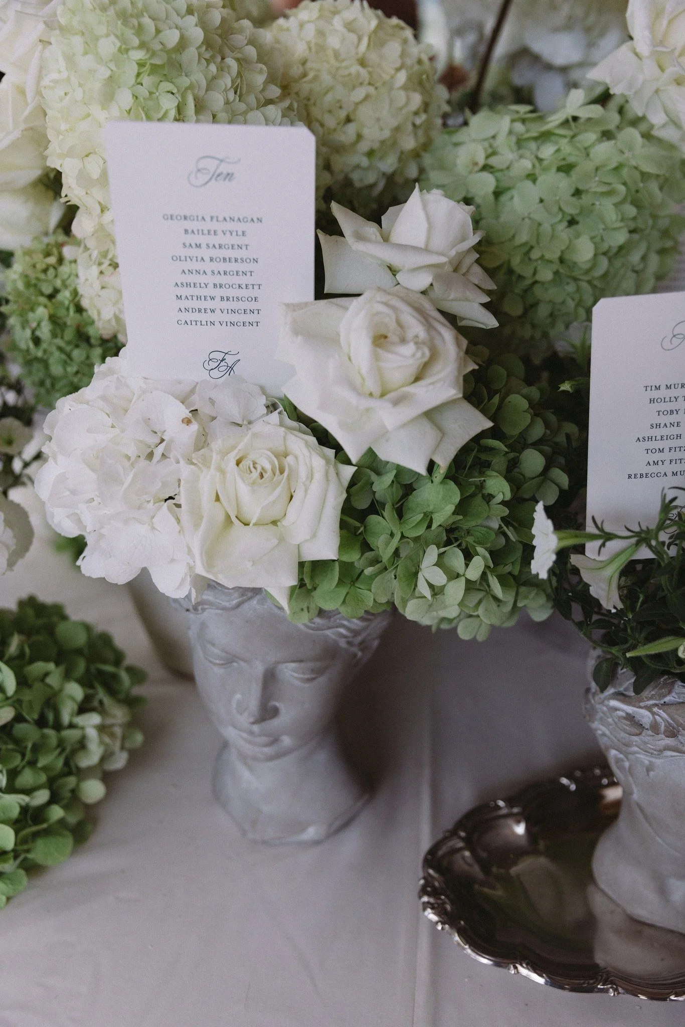 Please find your table and take a seat 🤍
~
@stephanandnakita 
@onelovelydaystyling 
@michelecoomeyfloral 
~
#inkertinkerweddings 
Wedding day / Seating display / Wedding tables
