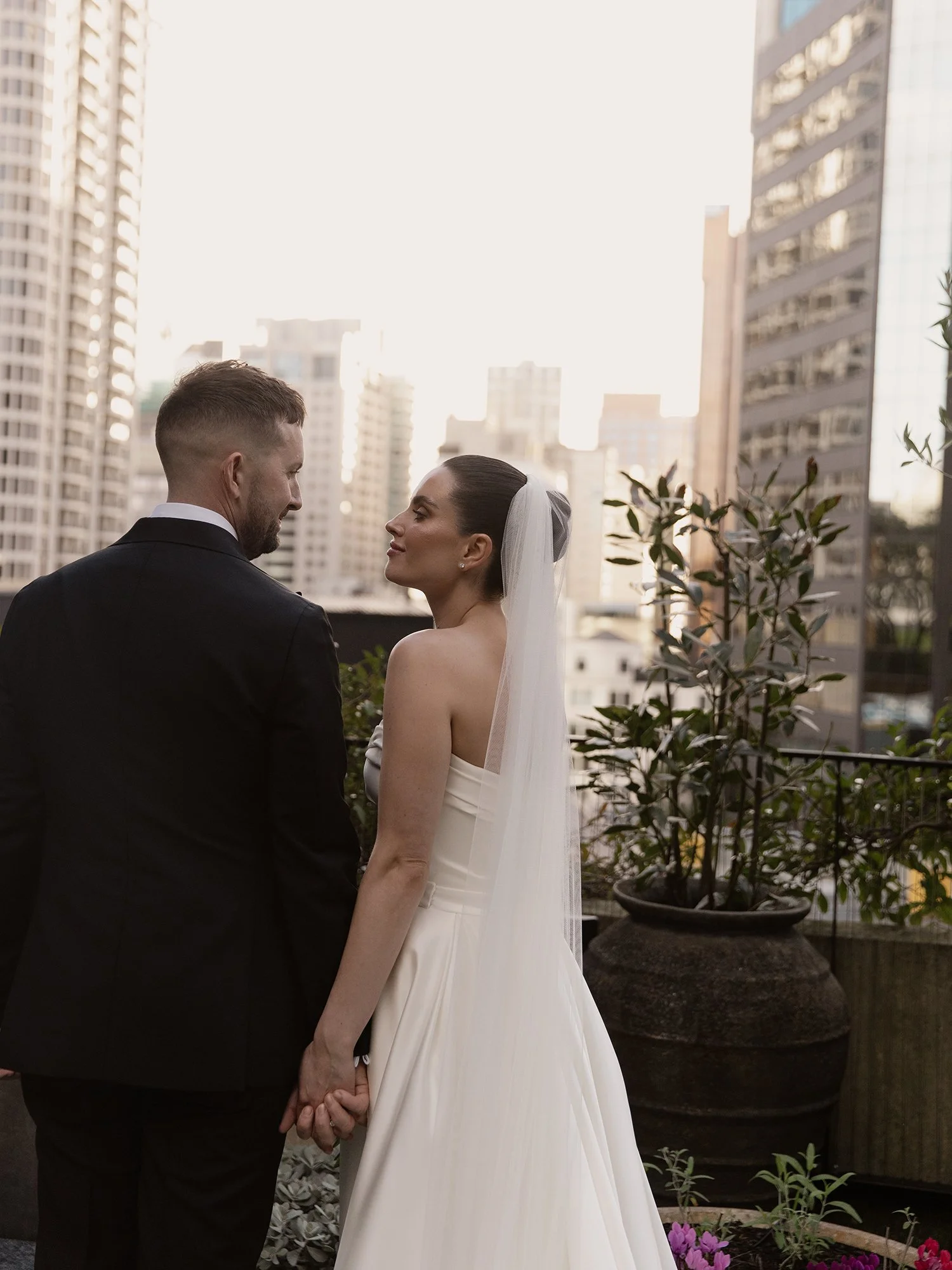 Beautiful inner city wedding ✨
~
Wedding day / Bridal gown / Wedding inspiration