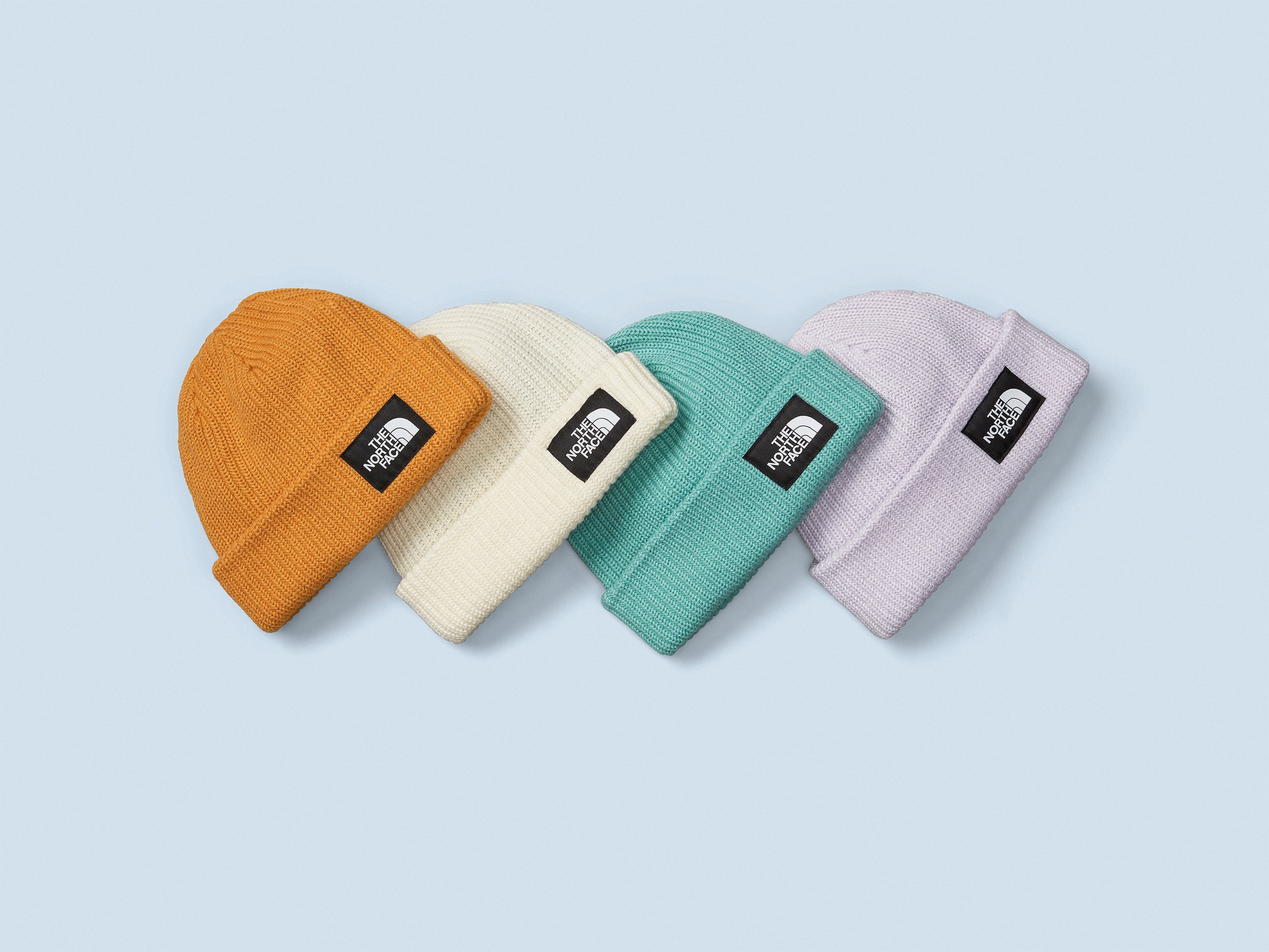 TNF_FW22_VolumeHoliday_ElevatedSaltyDog_0208_low.jpg