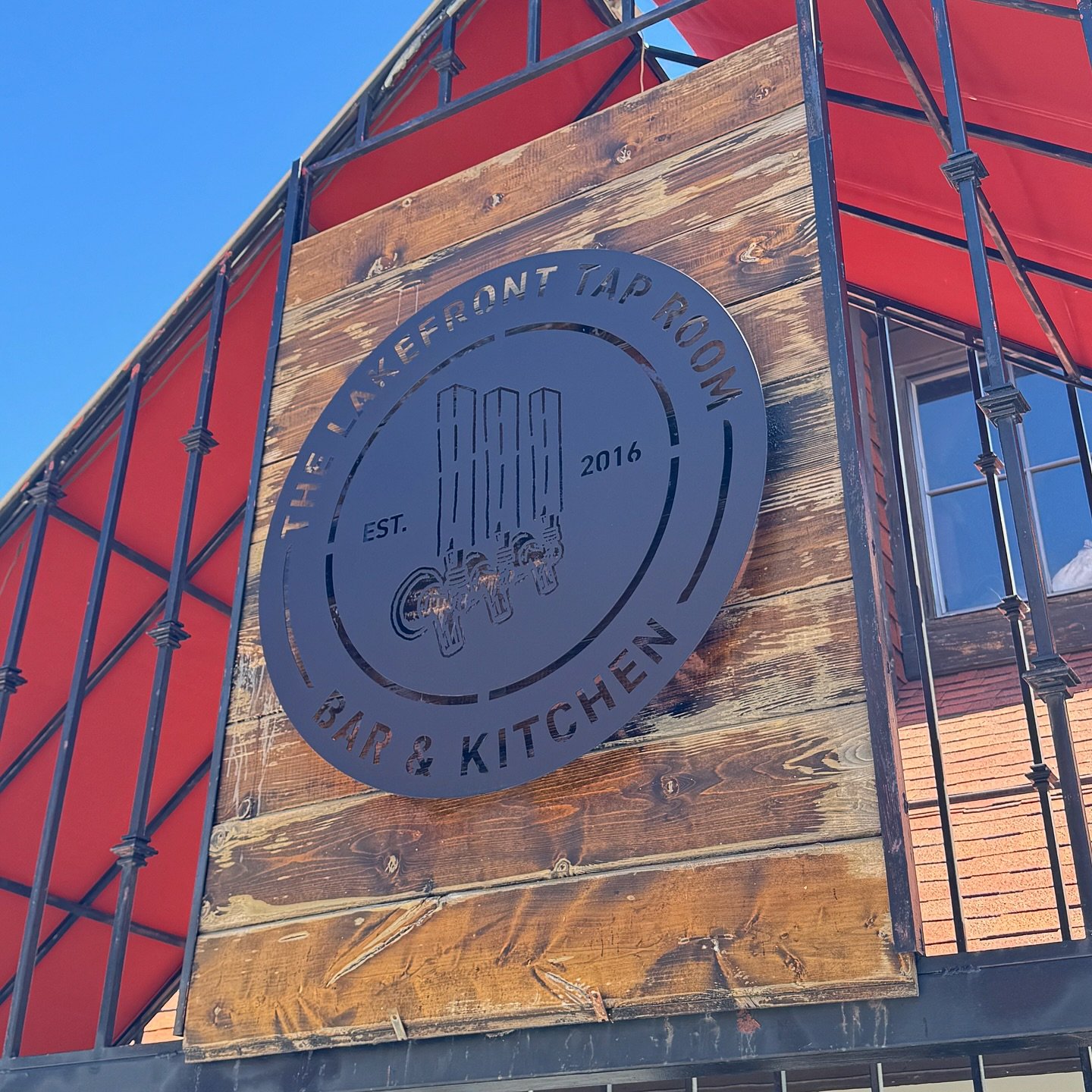 🍻 Happy Thursday! Locals Night has just begun! 

🎉 Join us every Thursday for free #livemusic, #drinkspecials and a good time! Happy Hour pricing begin at 5PM, until close. 

🎶 Live music starts around 6PM. Enjoy tunes tonight by Trevor Beld Jimen