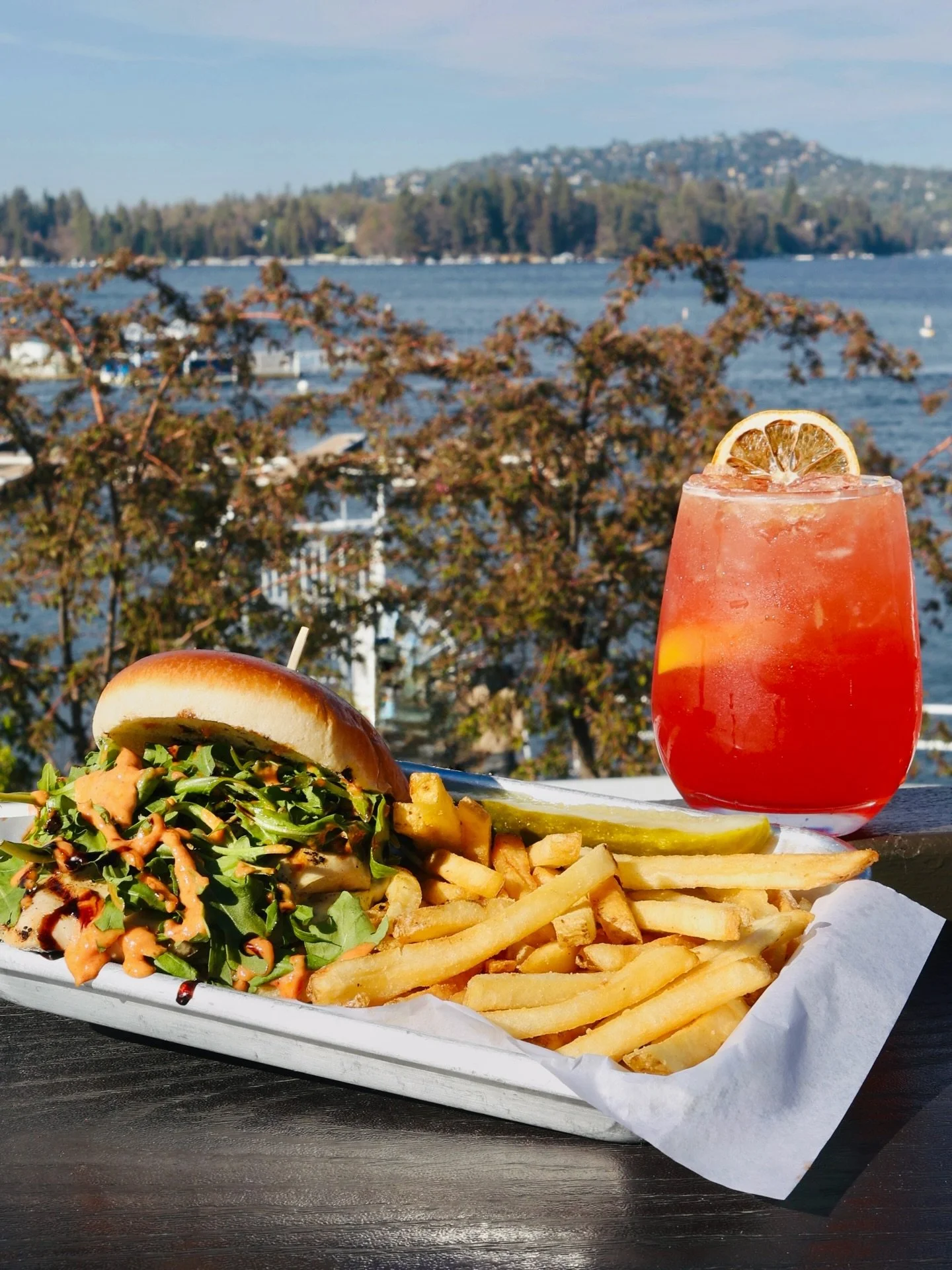🎉 Introducing our new Munchie &amp; Cocktail of the month! 

👉🏼 Treat your tastebuds to our signature, &ldquo;Easy, Caprese, Beautiful, Chicken Sandwich!&rdquo; Enjoy grilled chicken breast, whipped basil ricotta, arugula, sun-dried tomato aioli &