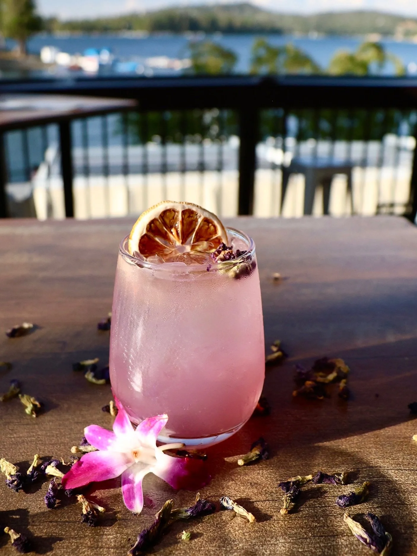 ✨ Sunday state of mind.

🪻 Our Cocktail of the Month, Purple Rain, features Empress 1908 Indigo Gin, fresh lemon, lavender, agave, and a splash of champagne.

🥪 Pair it with our Munchie of the Month: Tim&rsquo;s Grilled Cheese. Loaded with tender s