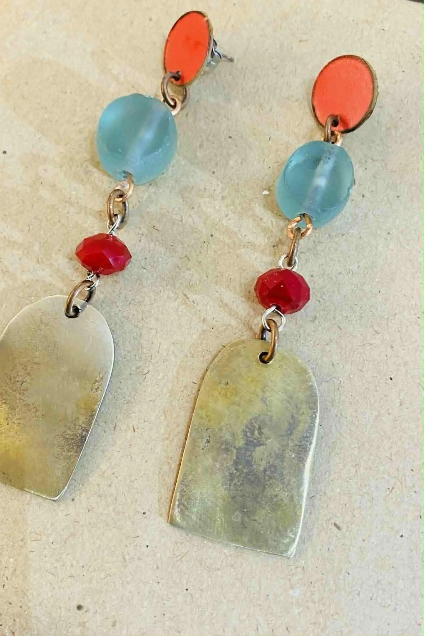 bara earring 3.jpg