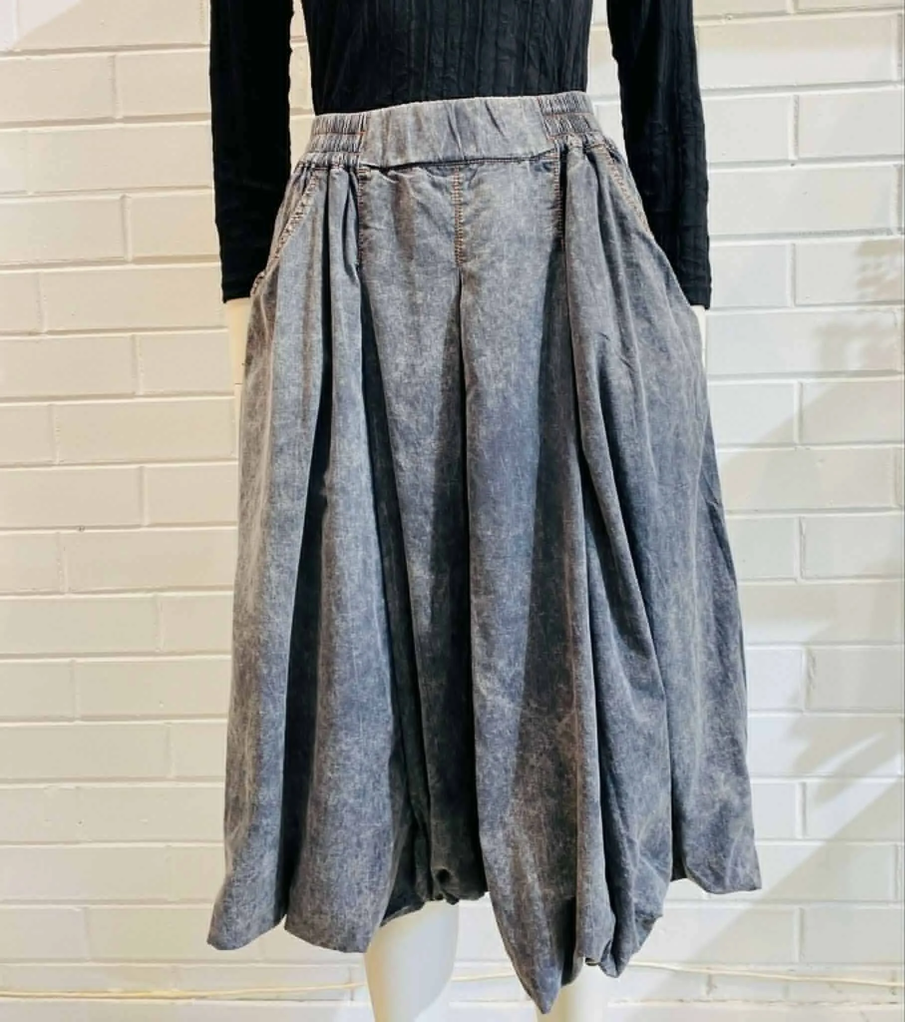 barun grey 2.jpg