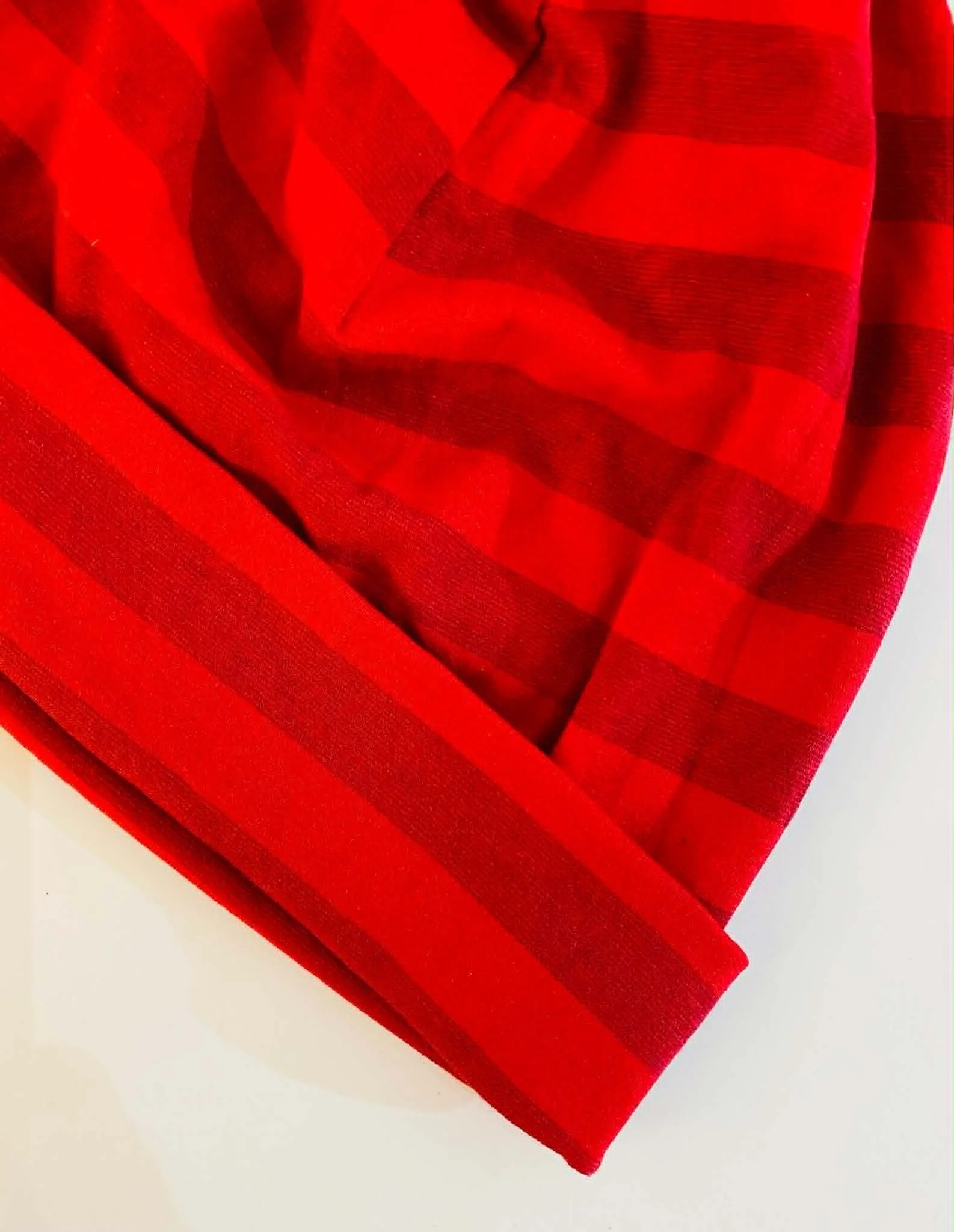 24 beanie stripe 2.jpg