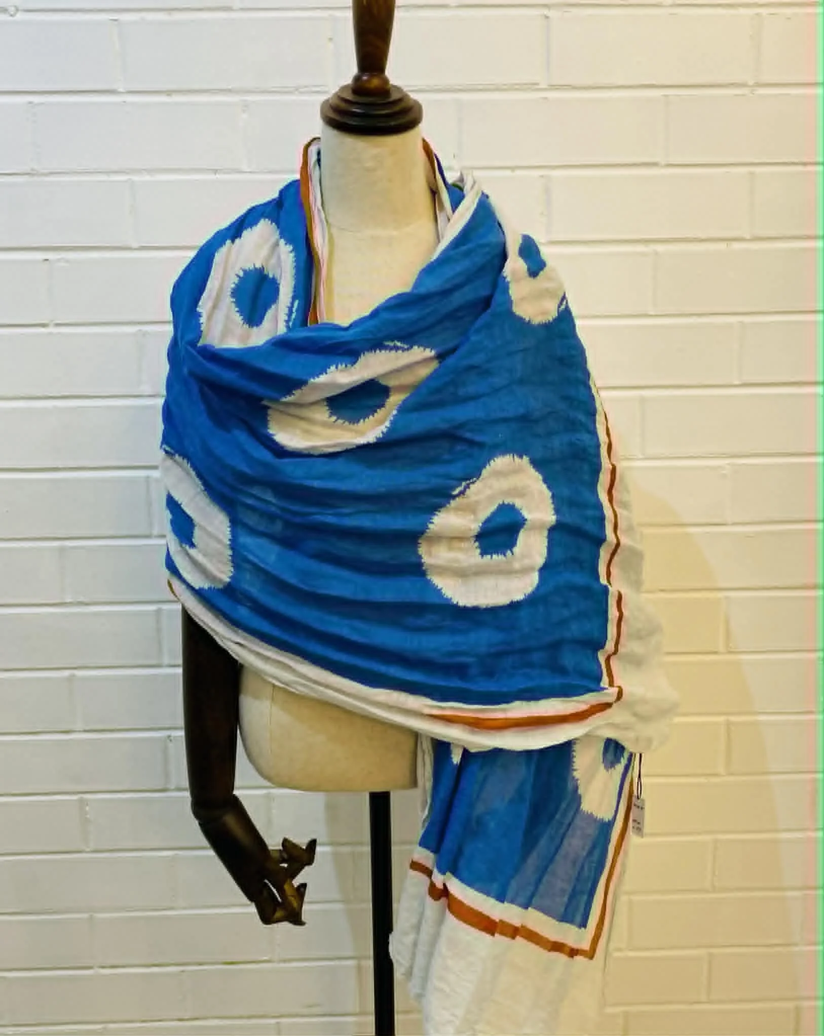 blue red scarf
