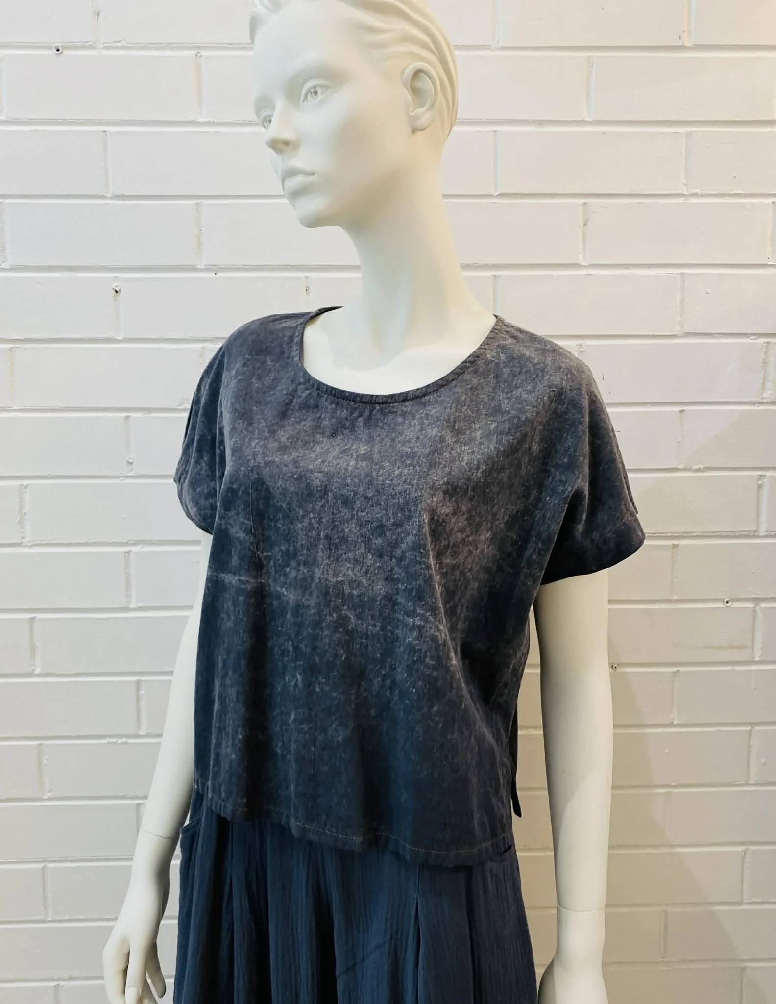 toby short top - charcoal denim