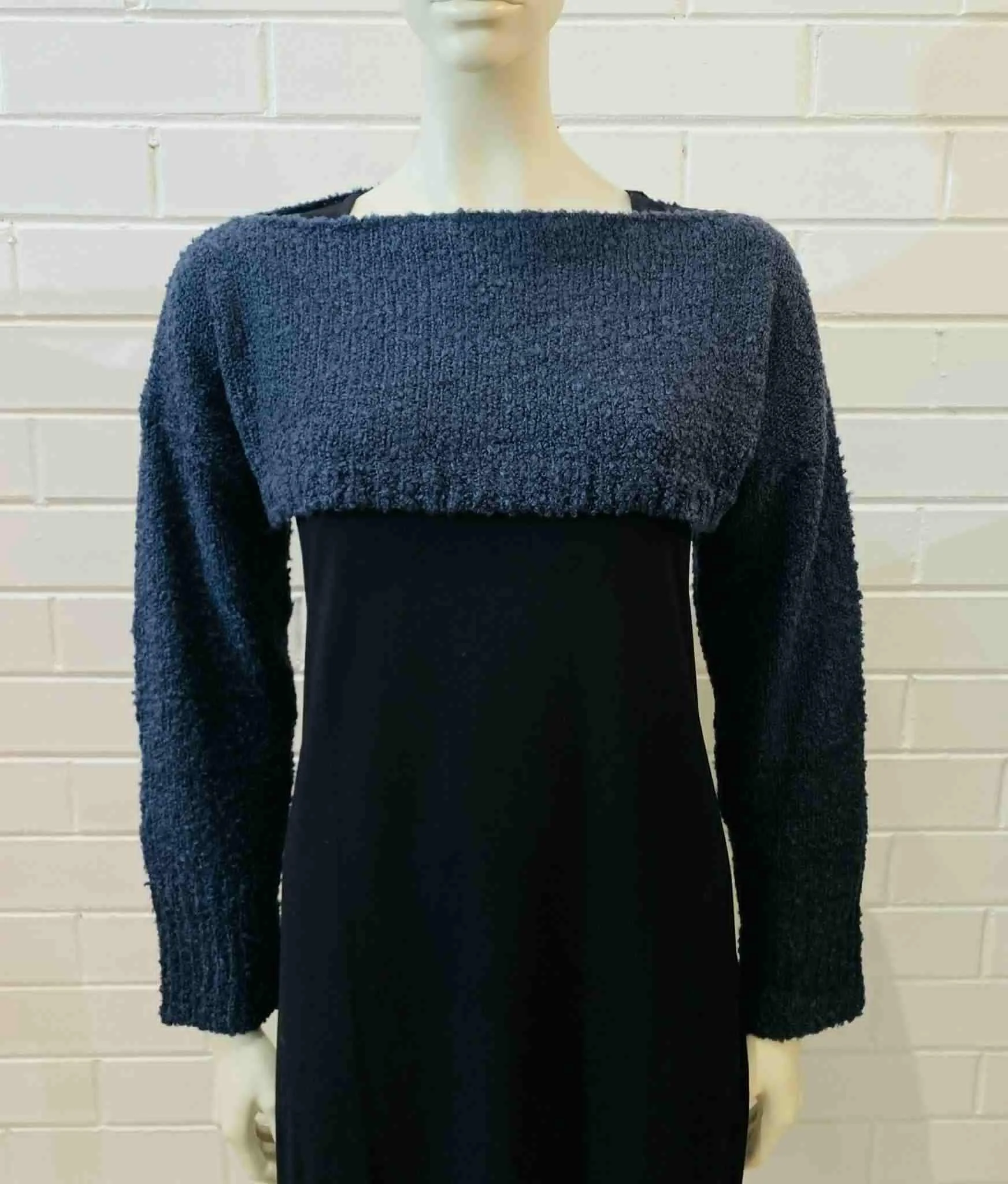 navy shrug 1.jpg