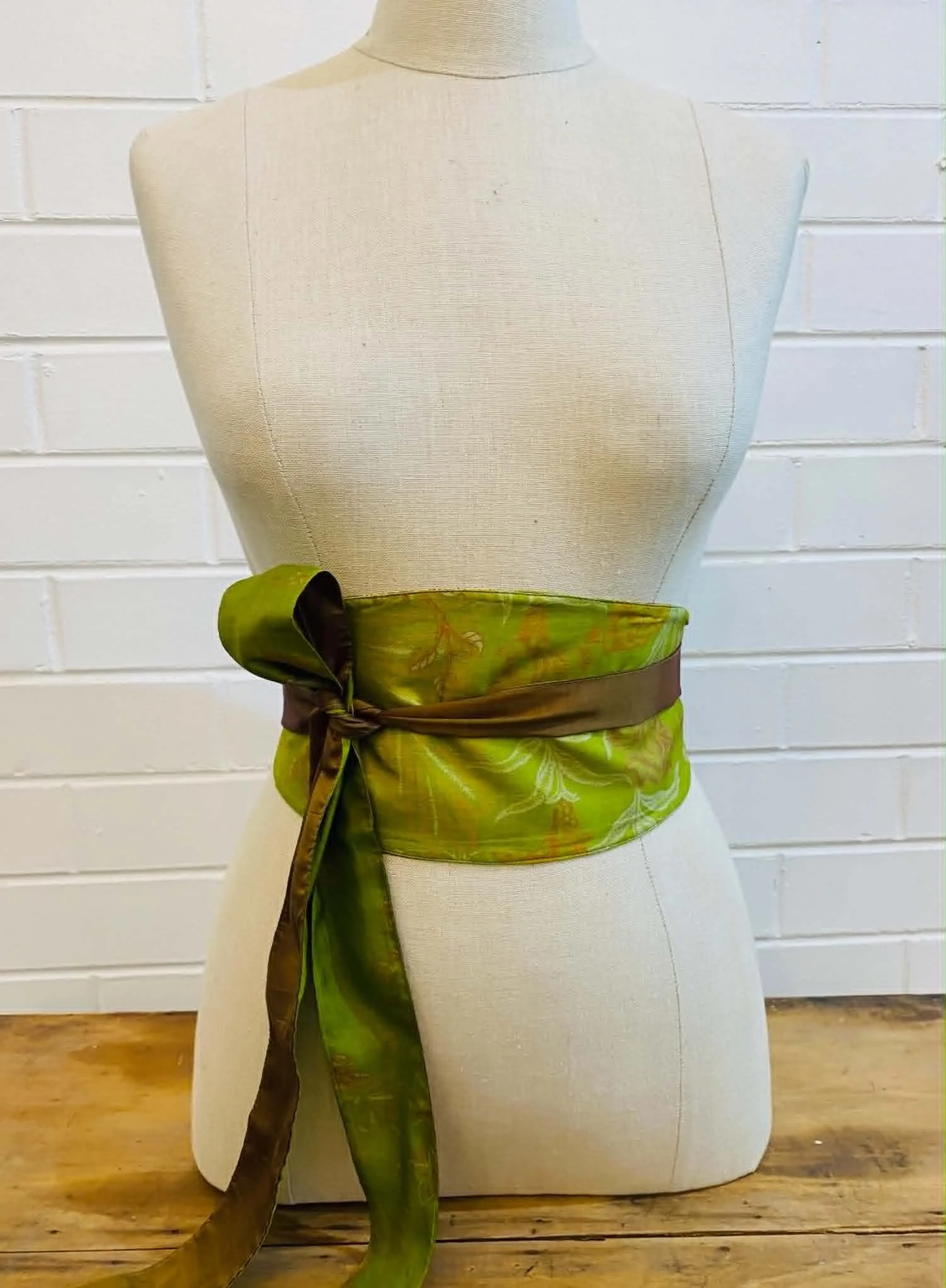 silk obi belt - green/ bronze