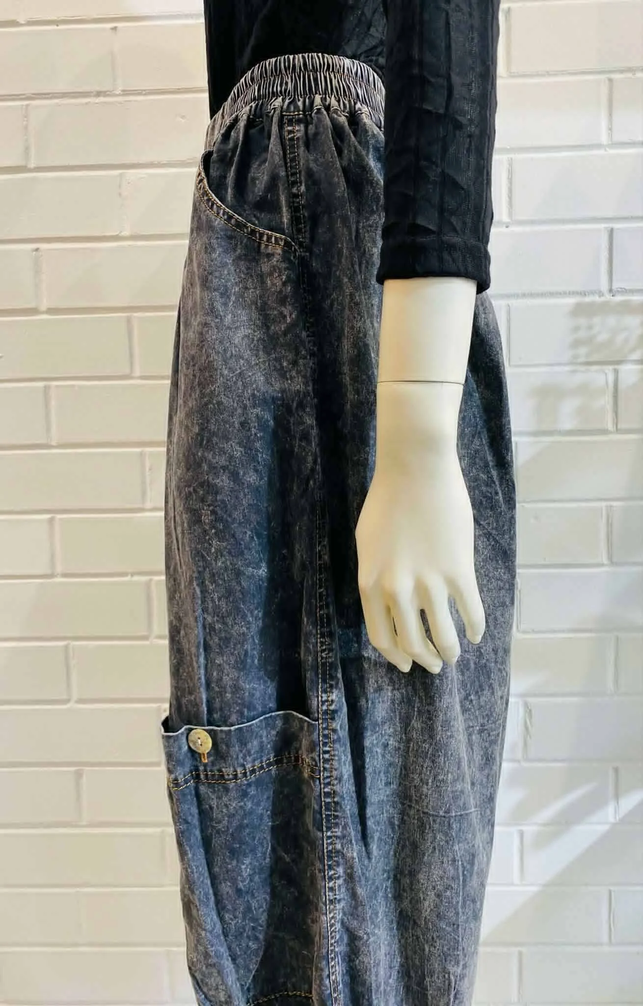 springtime grey 5.jpg