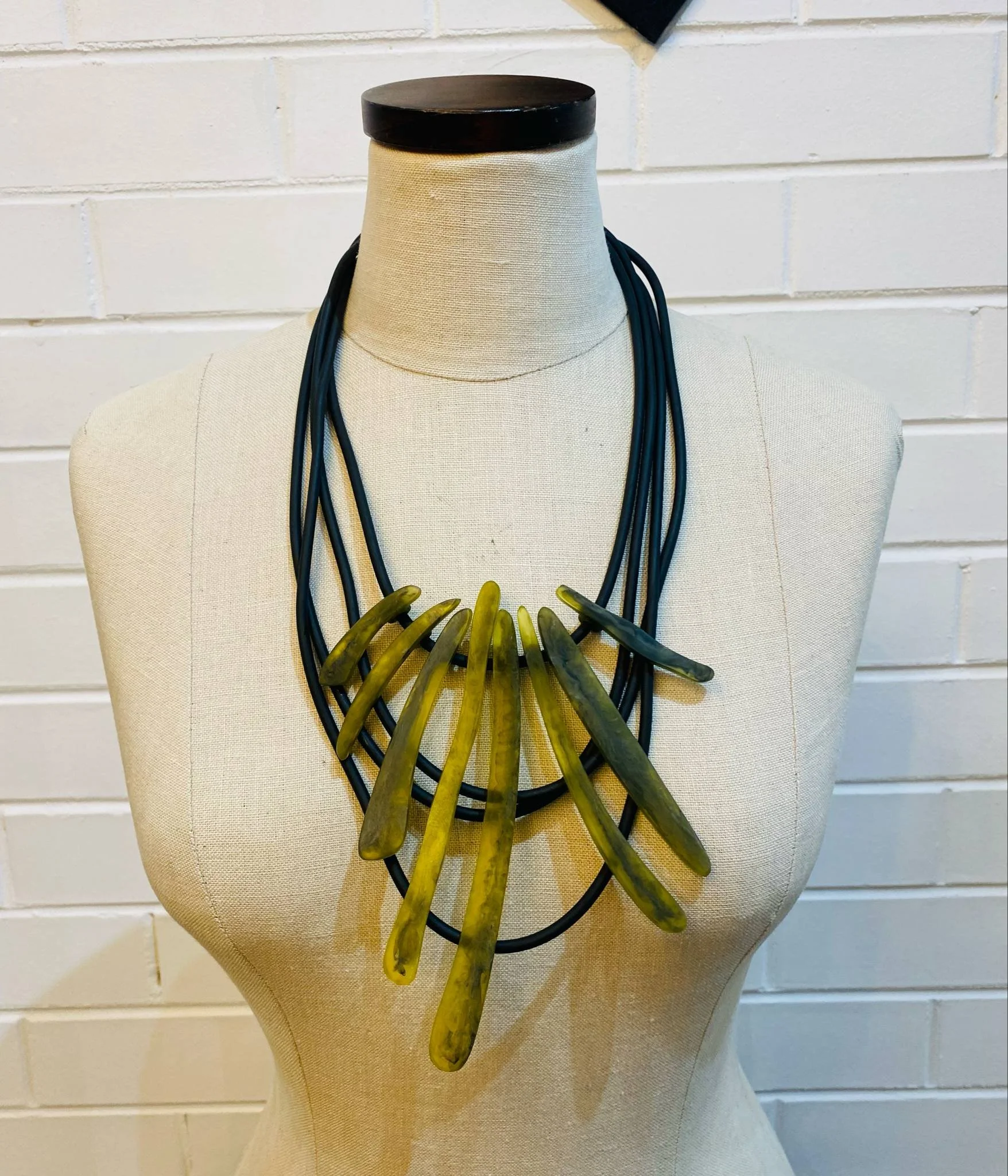 enya olive 2.jpg