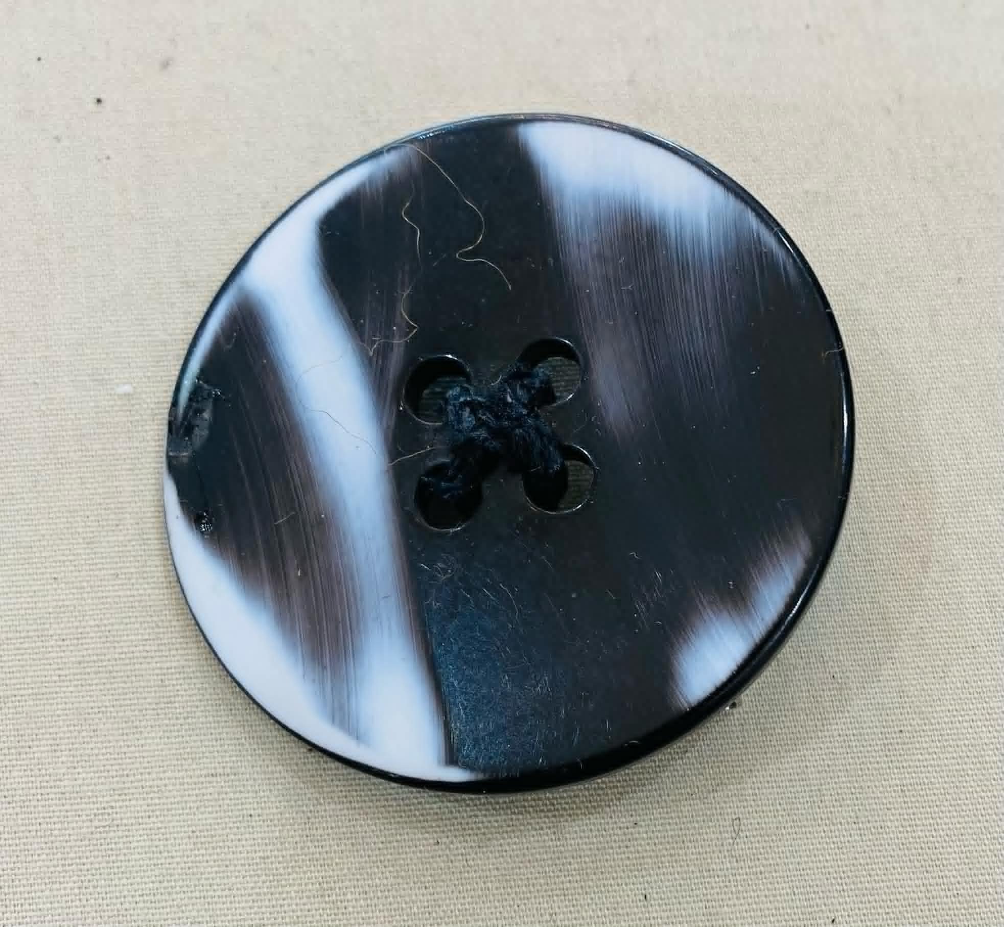 button 2 2.jpg