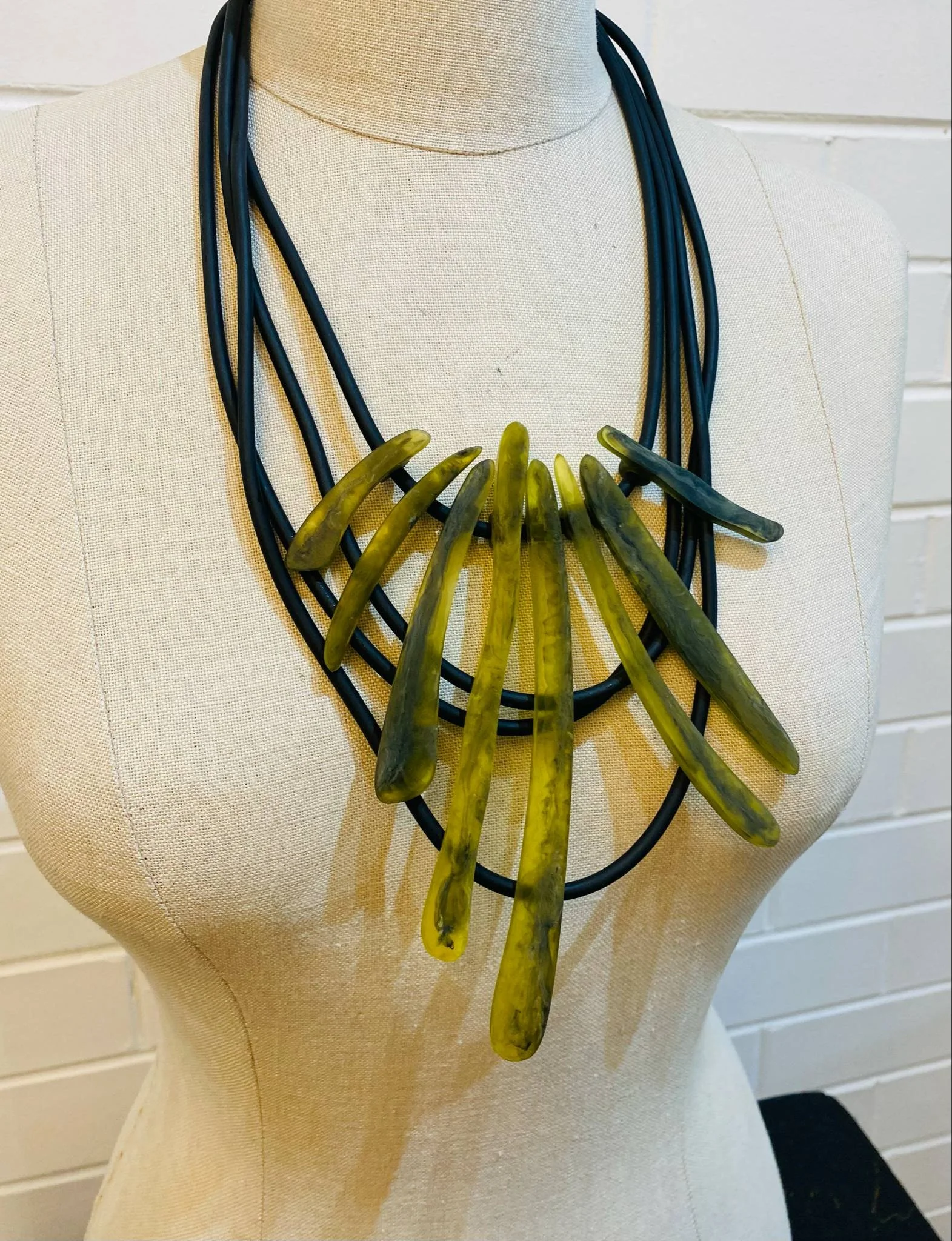 enya olive 3.jpg