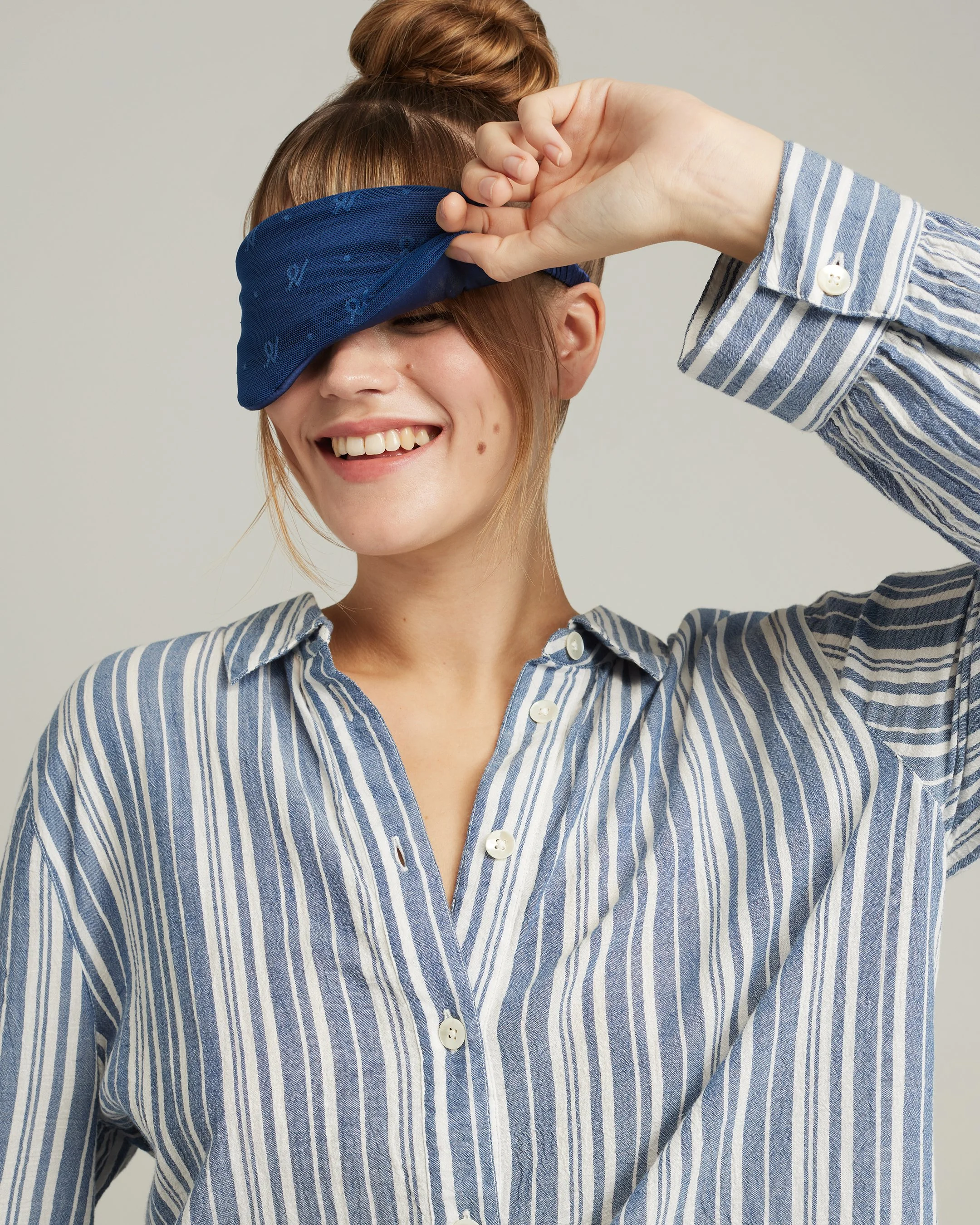 Eyemask-Navy-1.jpg