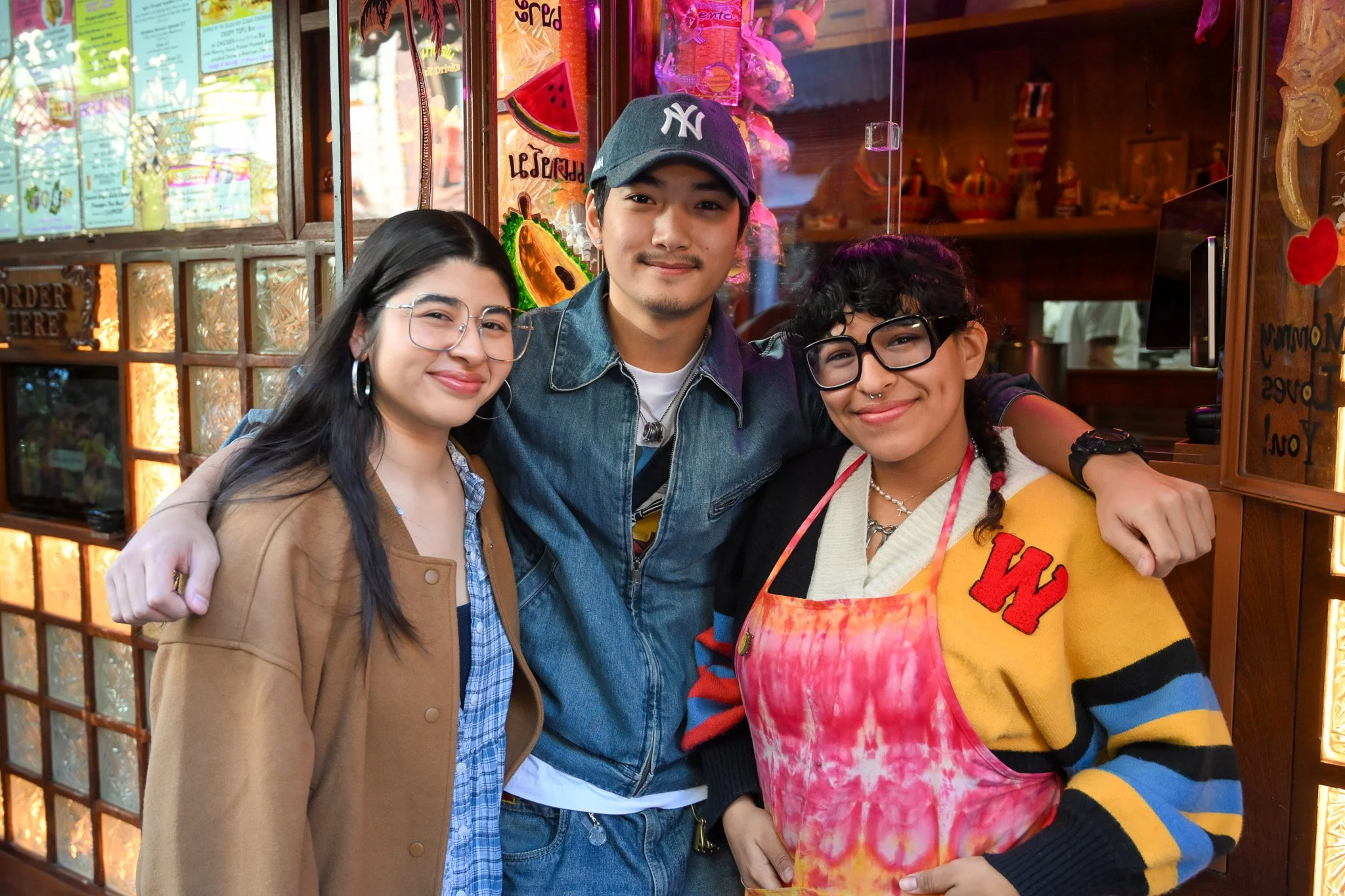 Carina Lizbeth Callegari, Leeann Gonzalez, &amp; Maung-Gyi Akamatsu