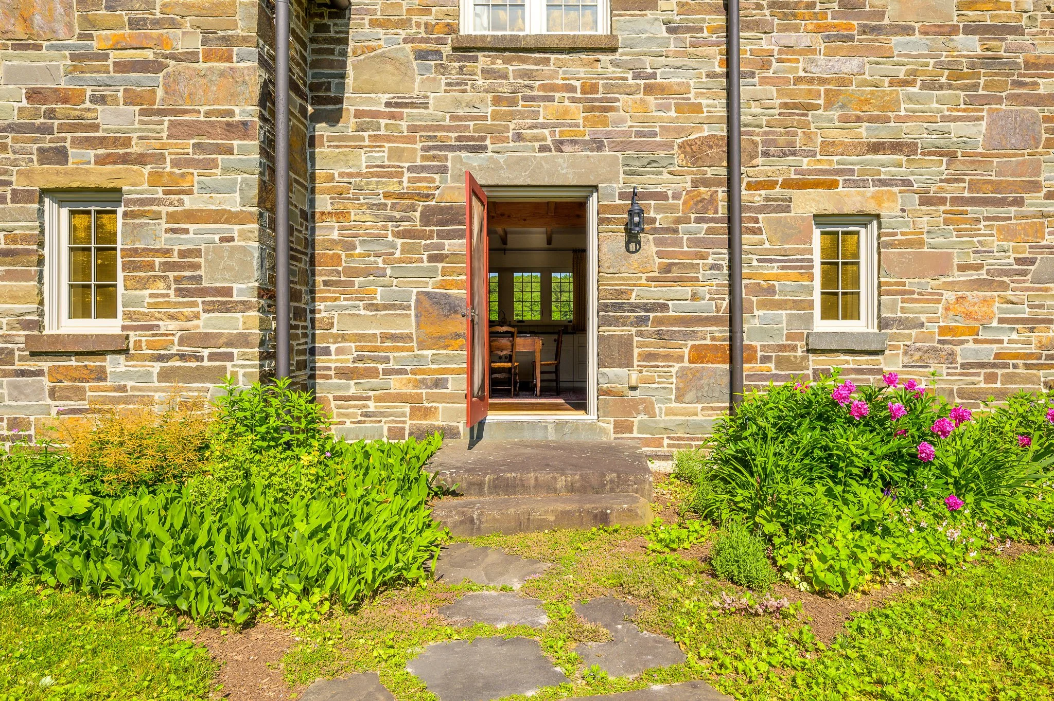 Screen - 30 East Rd Alford MA 01266-0751.jpg