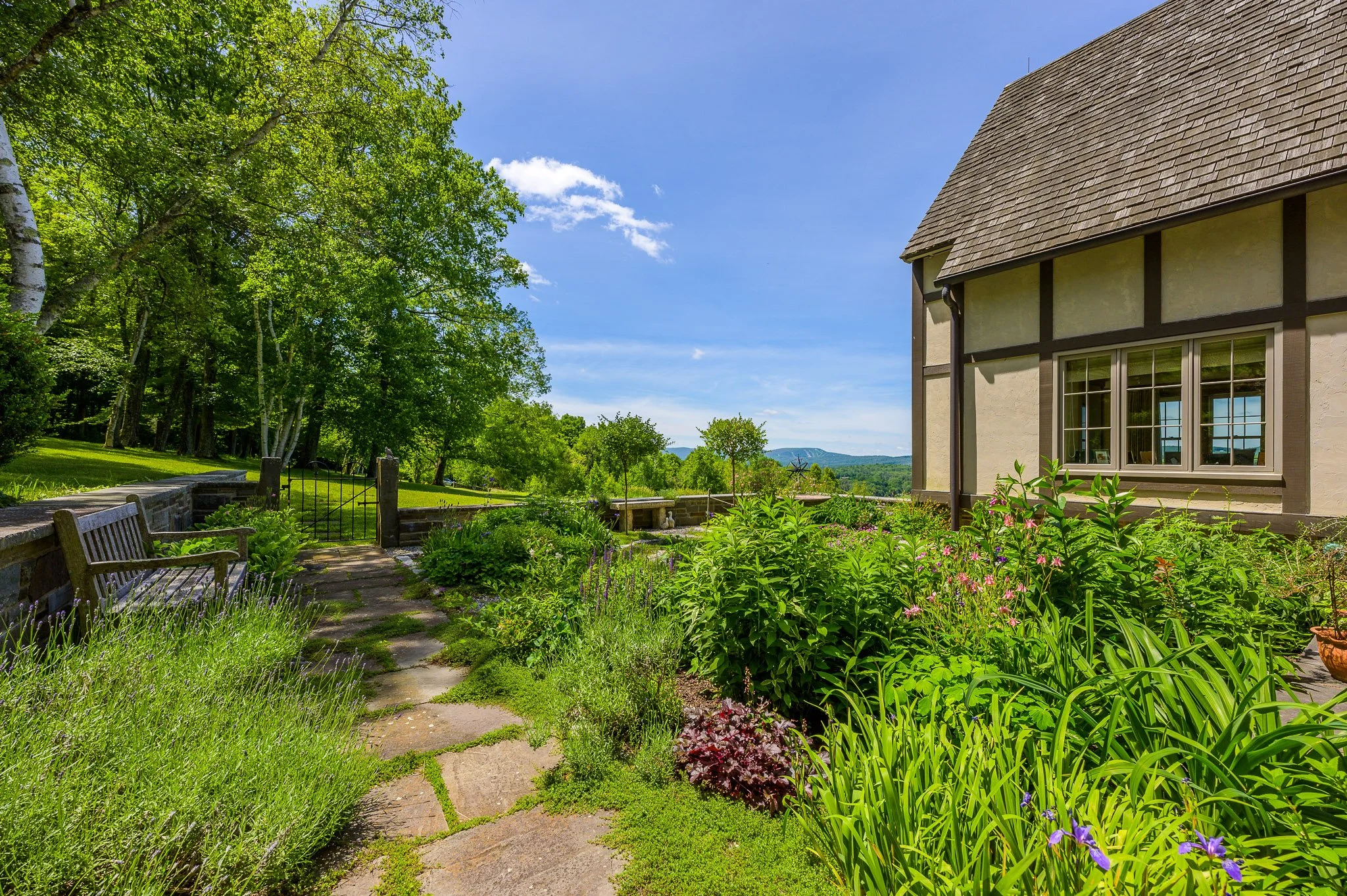 Screen - 30 East Rd Alford MA 01266-8382.jpg