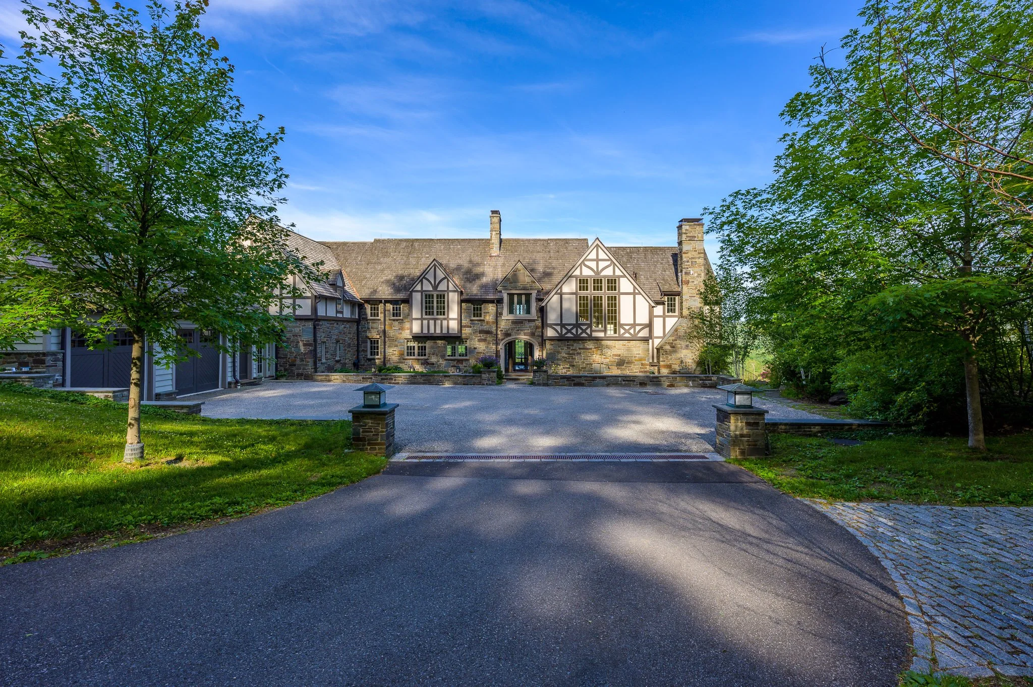 Screen - 30 East Rd Alford MA 01266-0676.jpg