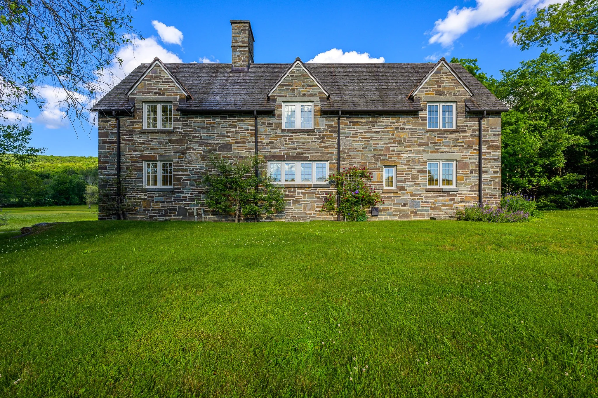 Screen - 30 East Rd Alford MA 01266-9157.jpg