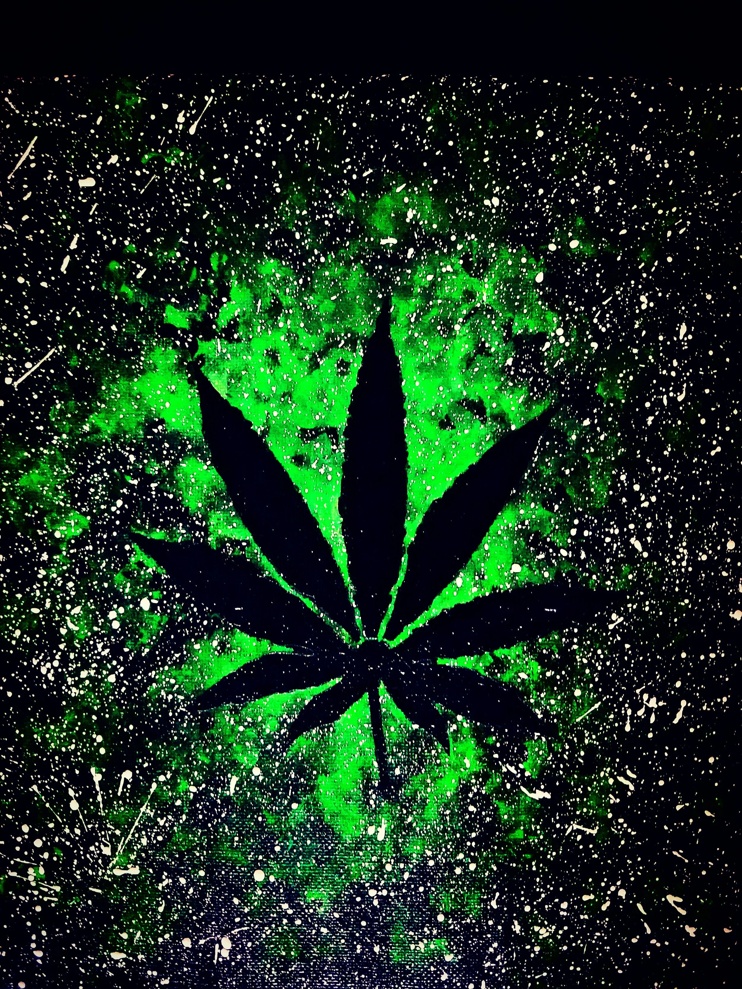 Green Weed Leaf.jpg