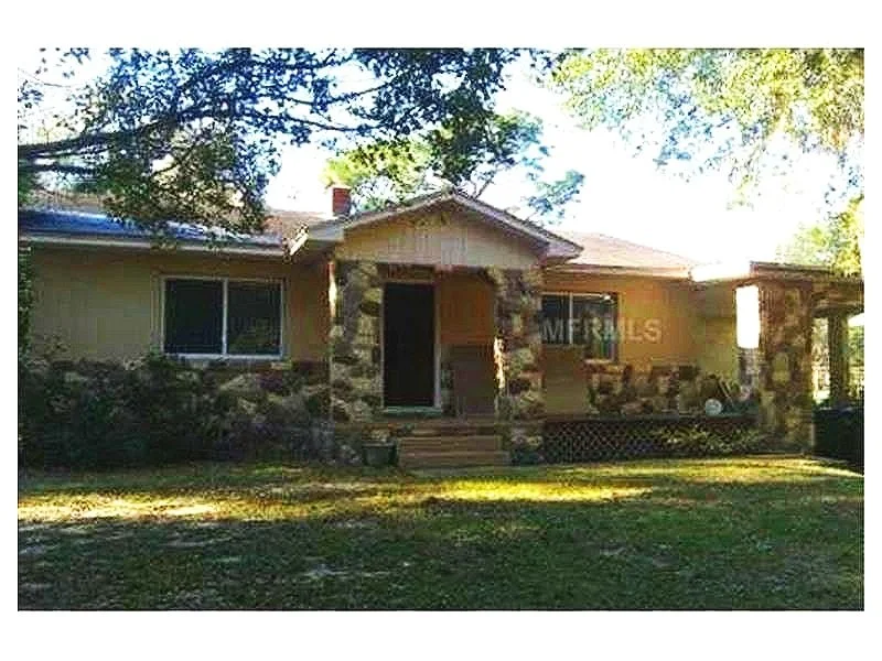 O4958285_1.jpg